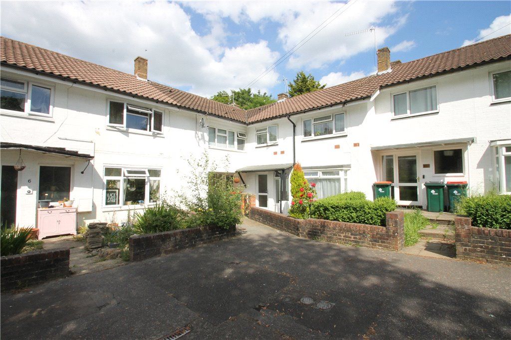 Fisher Close, Crawley, West Sussex RH10  