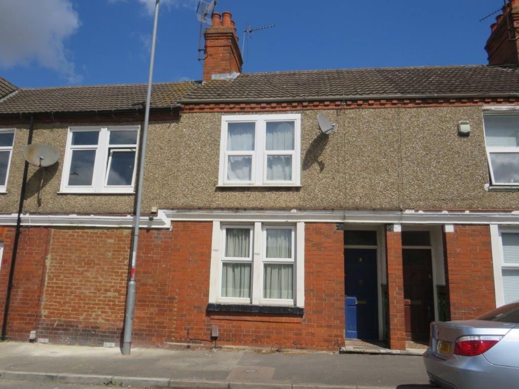 3 bed terraced house for sale in Trafford Road, Rushden NN10 Zoopla
