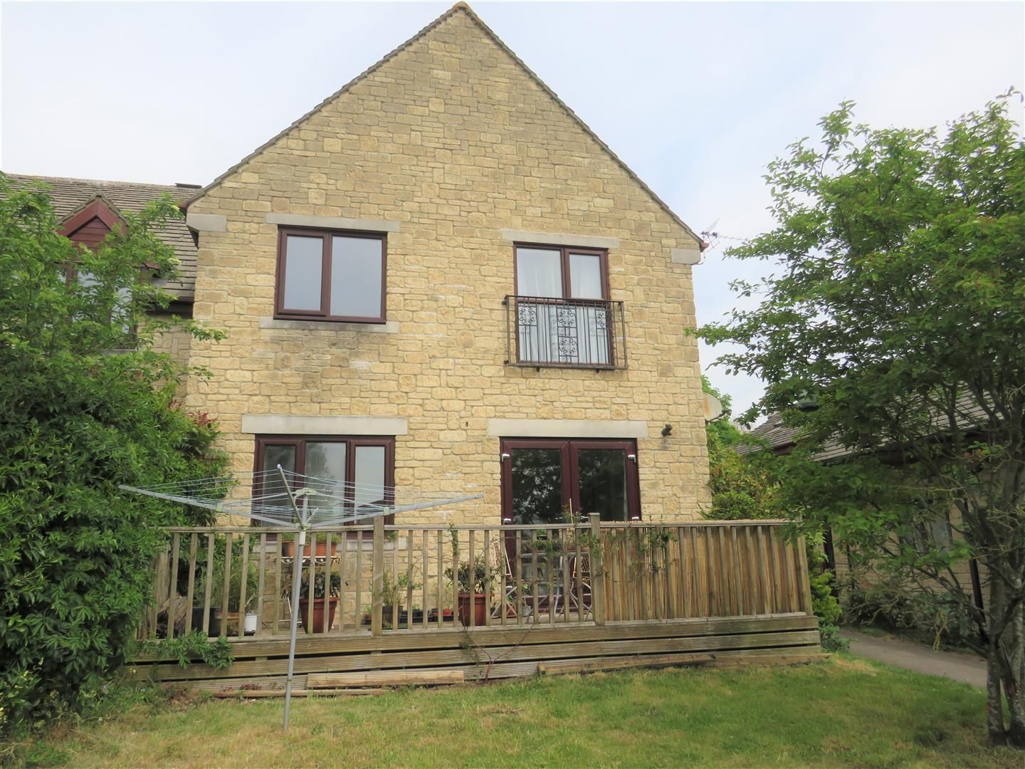 2 bed flat for sale in Thorney Leys, Witney OX28 Zoopla