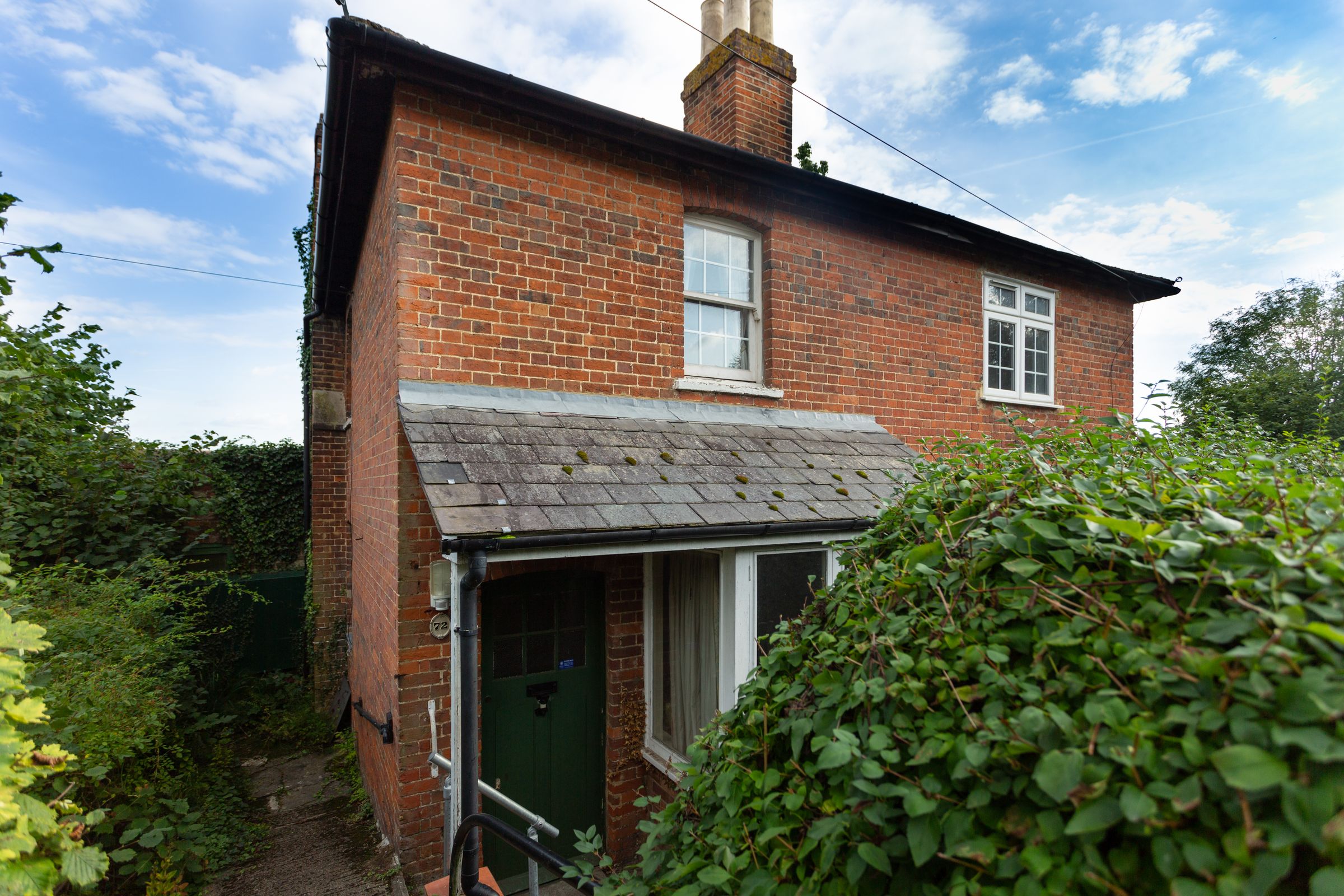 2 bed semidetached house for sale in Spring Rise, Englefield Green, Egham TW20 Zoopla