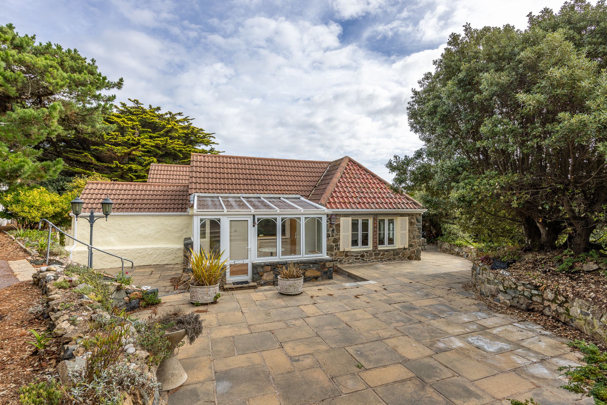 2 bed detached house to rent in Rue Du Braye, St. Pierre Du Bois