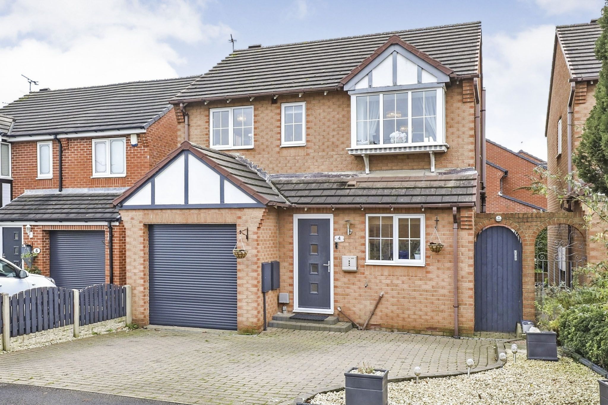 4 bed detached house for sale in Pavillion Close, Edlington, Doncaster
