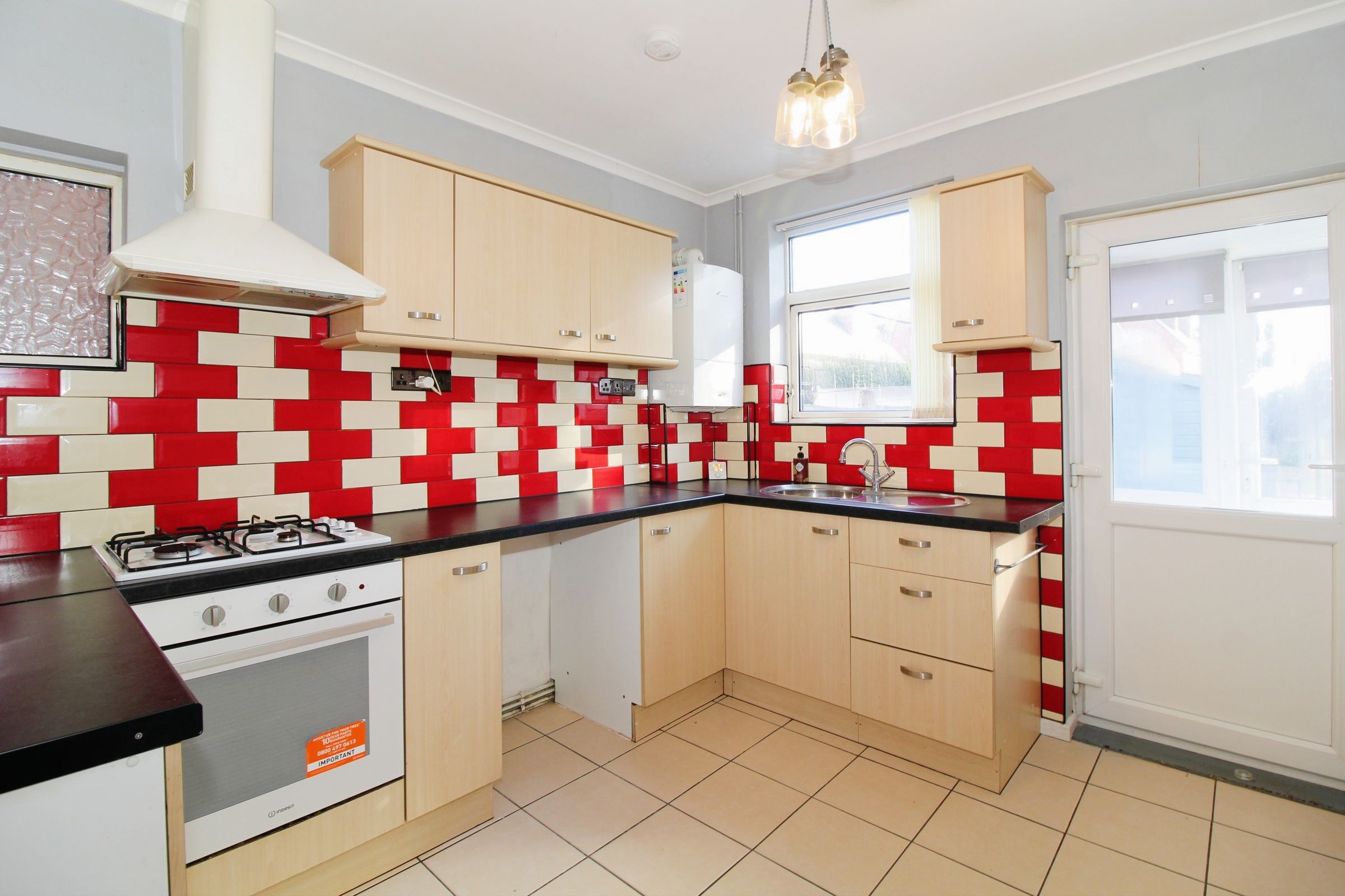 3 bed semidetached house for sale in Ravensdale Avenue, Mansfield