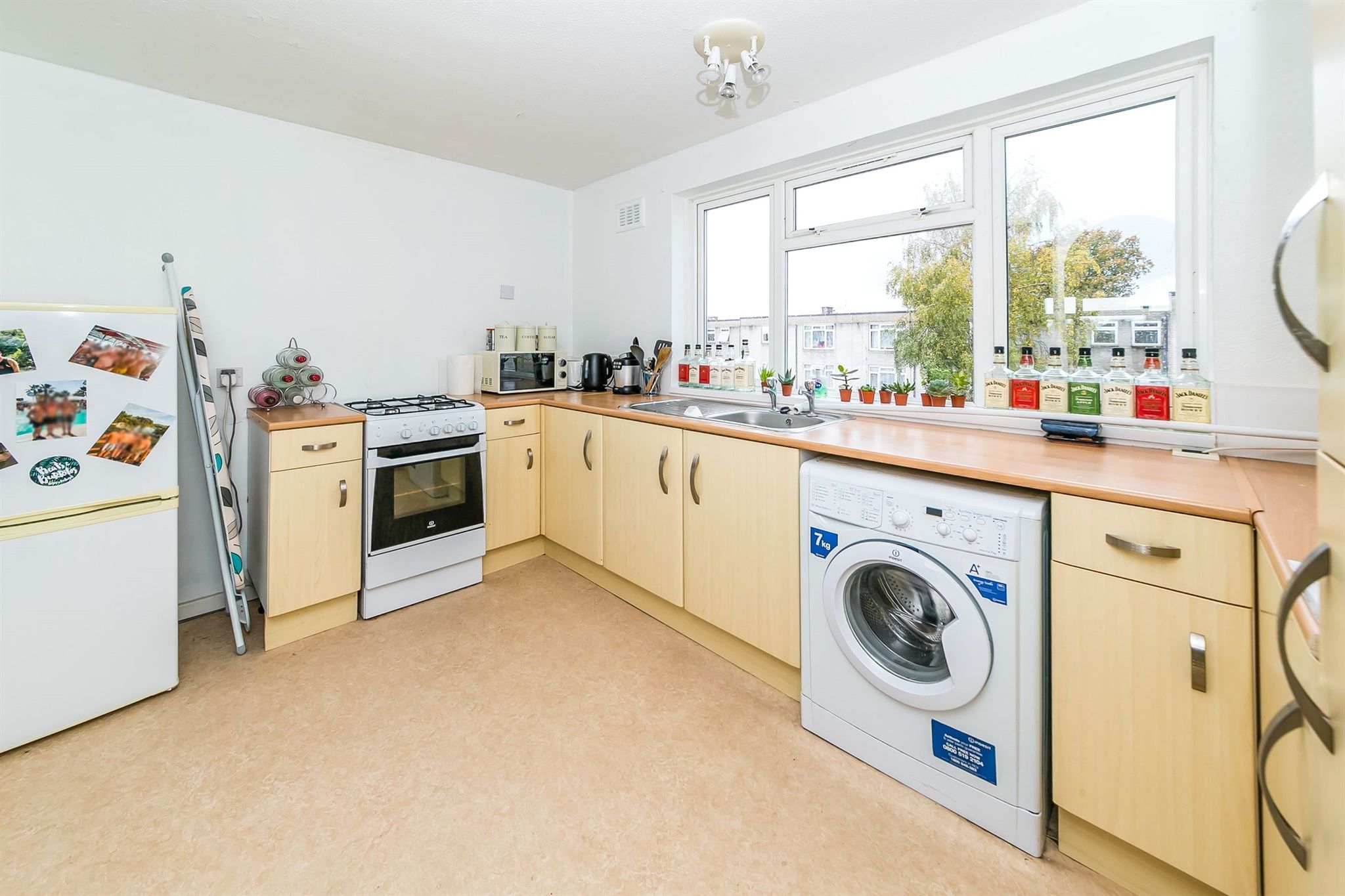 Hambleton Hill, Crawley RH11  