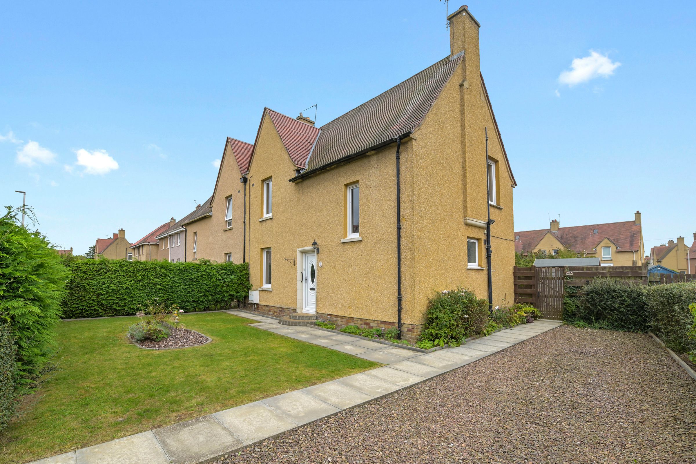 3 bed semidetached house for sale in 39 Pentland Crescent, Rosewell