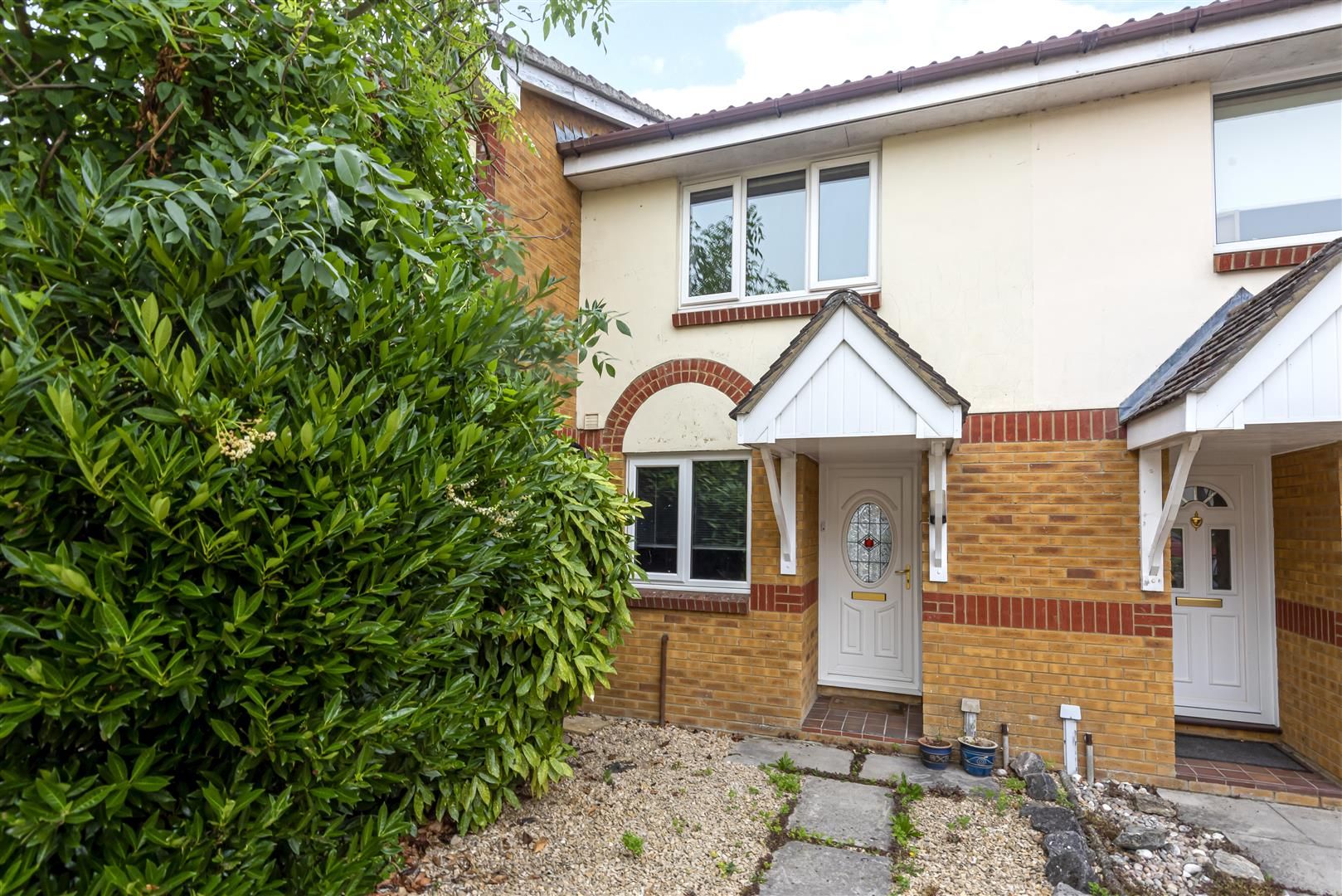 2 bed terraced house for sale in Beechfield Drive, Devizes SN10 Zoopla