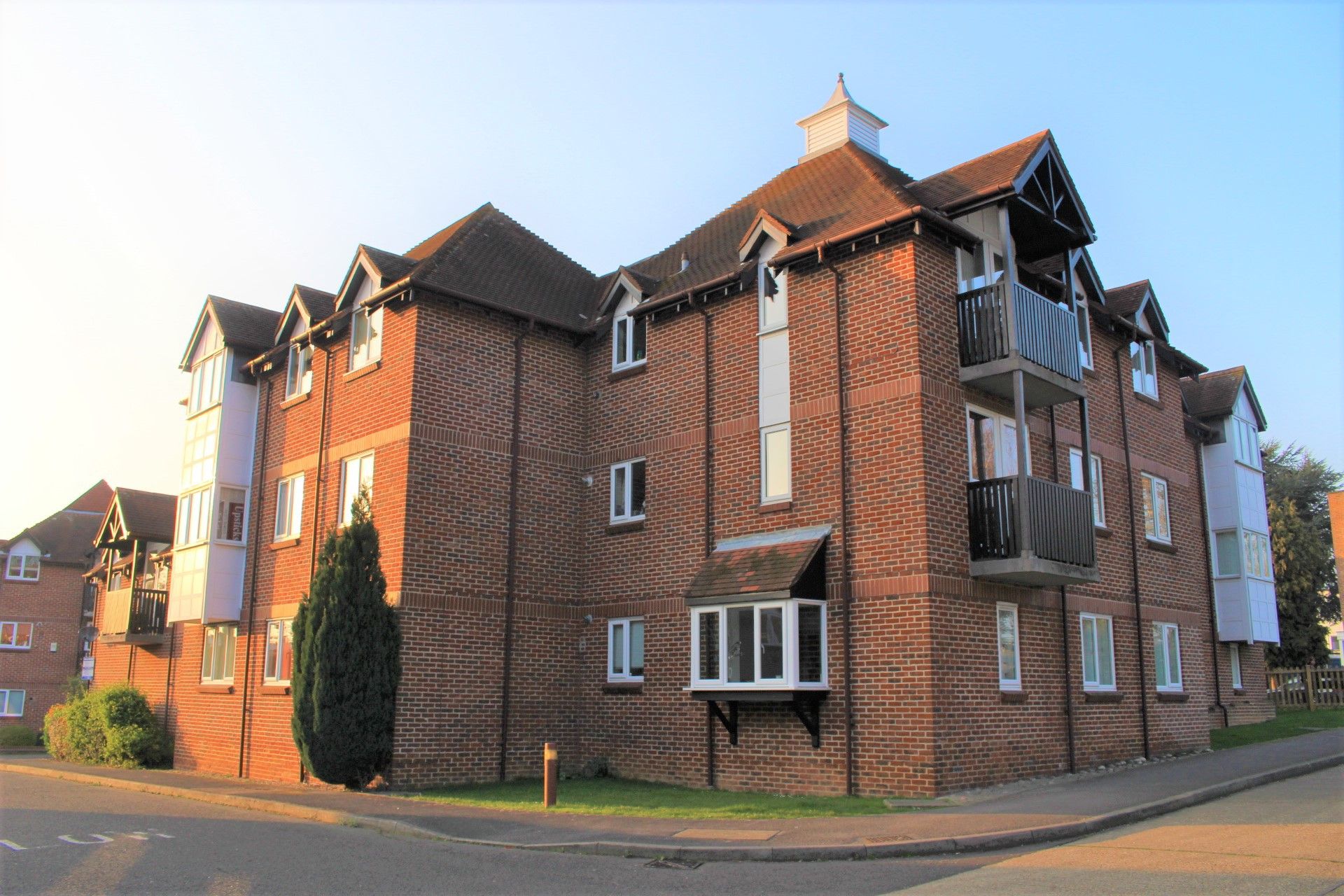 2 bed flat to rent in Summerfields, Ingatestone, Essex CM4 Zoopla