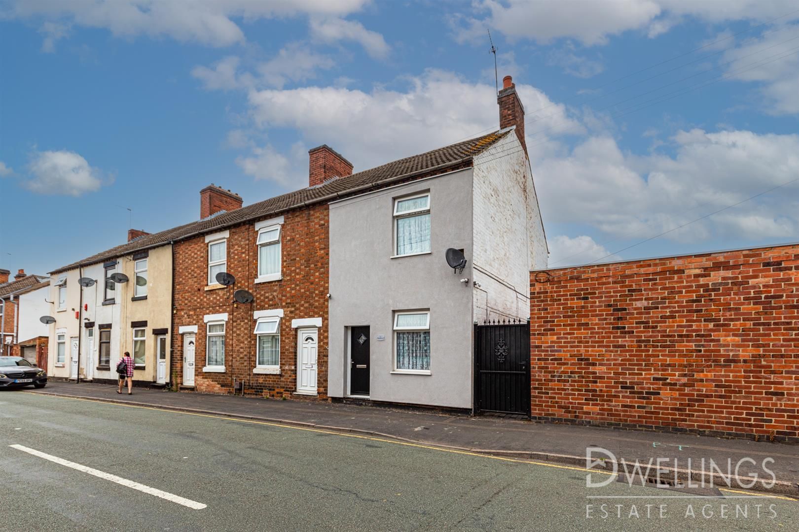 2 bed end terrace house for sale in Victoria Road, Burton-On-Trent DE14 -  Zoopla