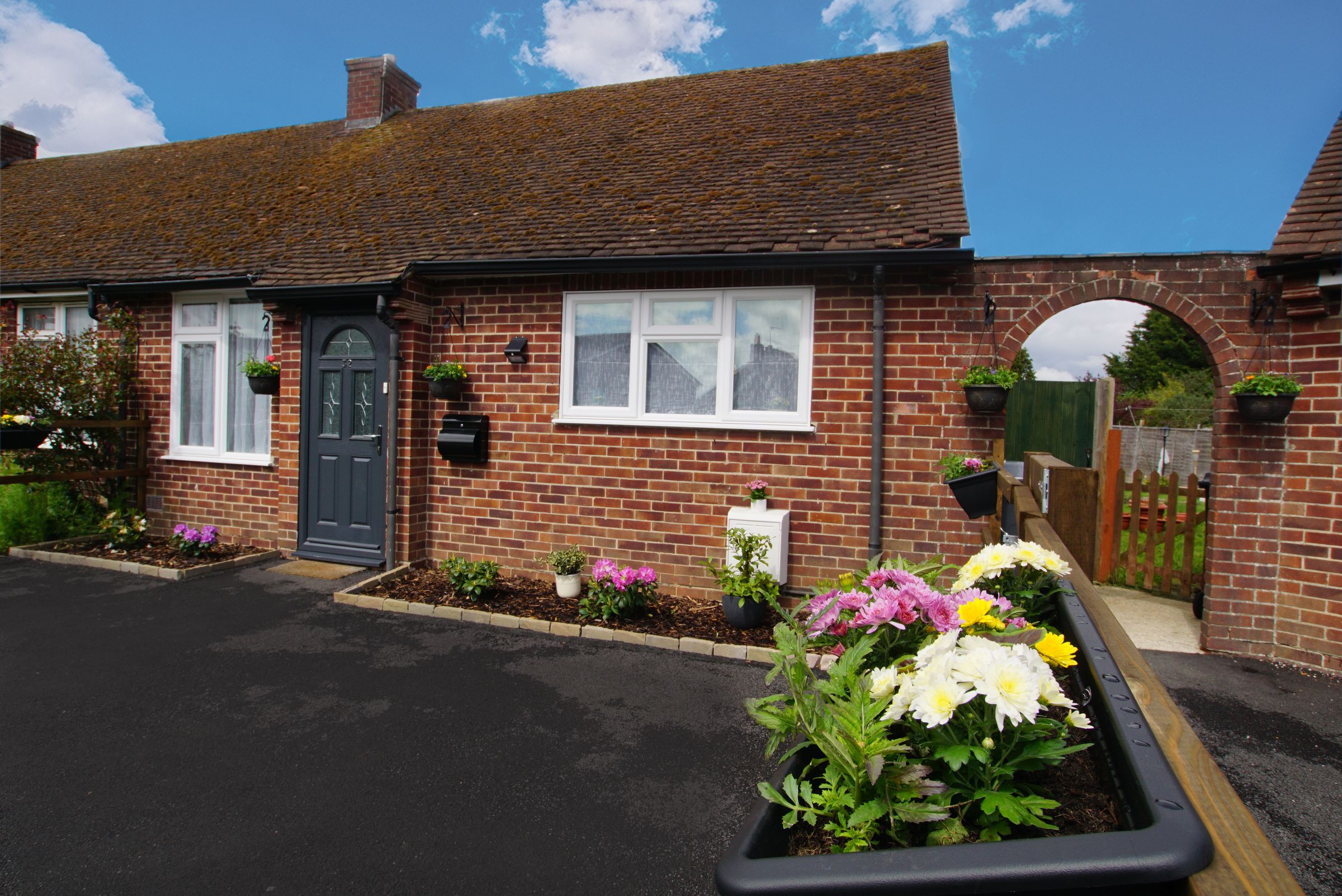 3 bed bungalow for sale in Station Road, Thatcham RG19 Zoopla