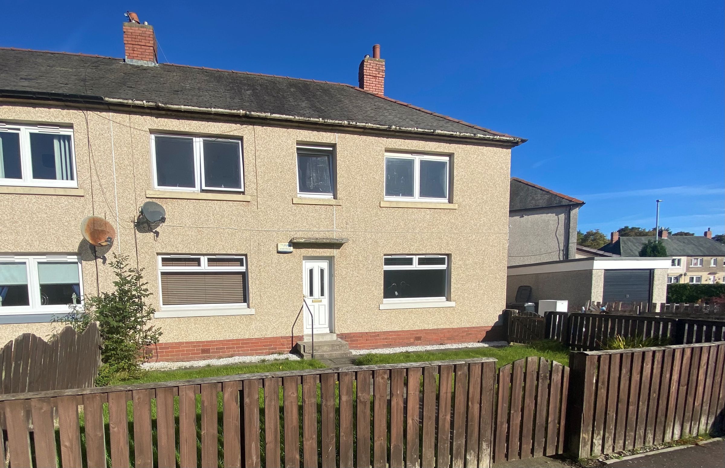 2 bed flat to rent in Cheviot Crescent, Wishaw ML2 Zoopla