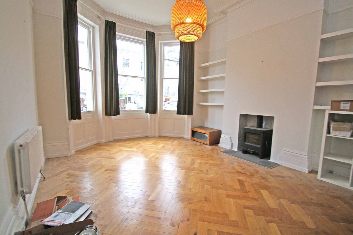 2 bed flat to rent in Compton Avenue, Brighton BN1 Zoopla