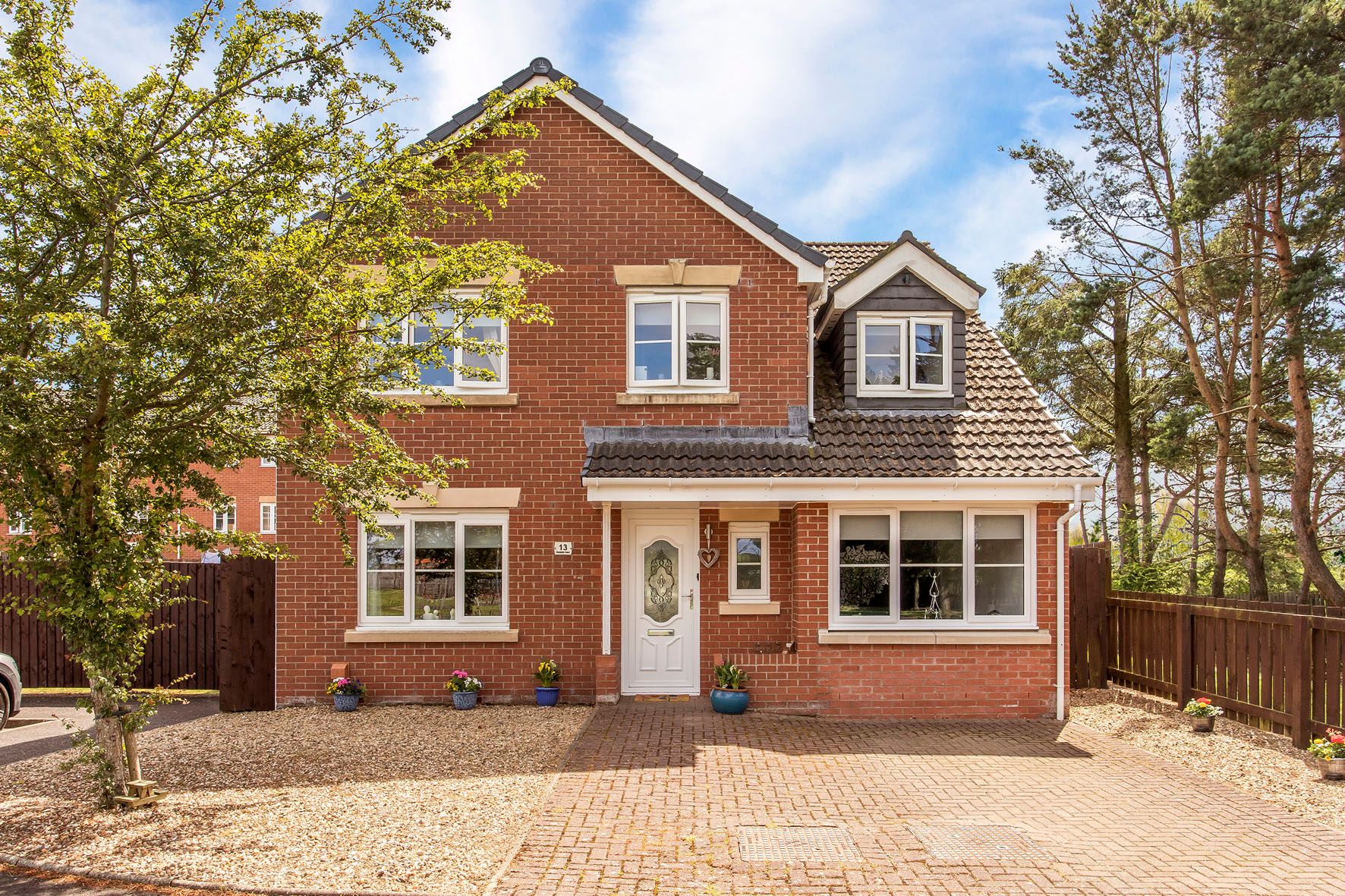 5 bed detached house for sale in Clonbeith Court, Kilwinning, Ayrshire