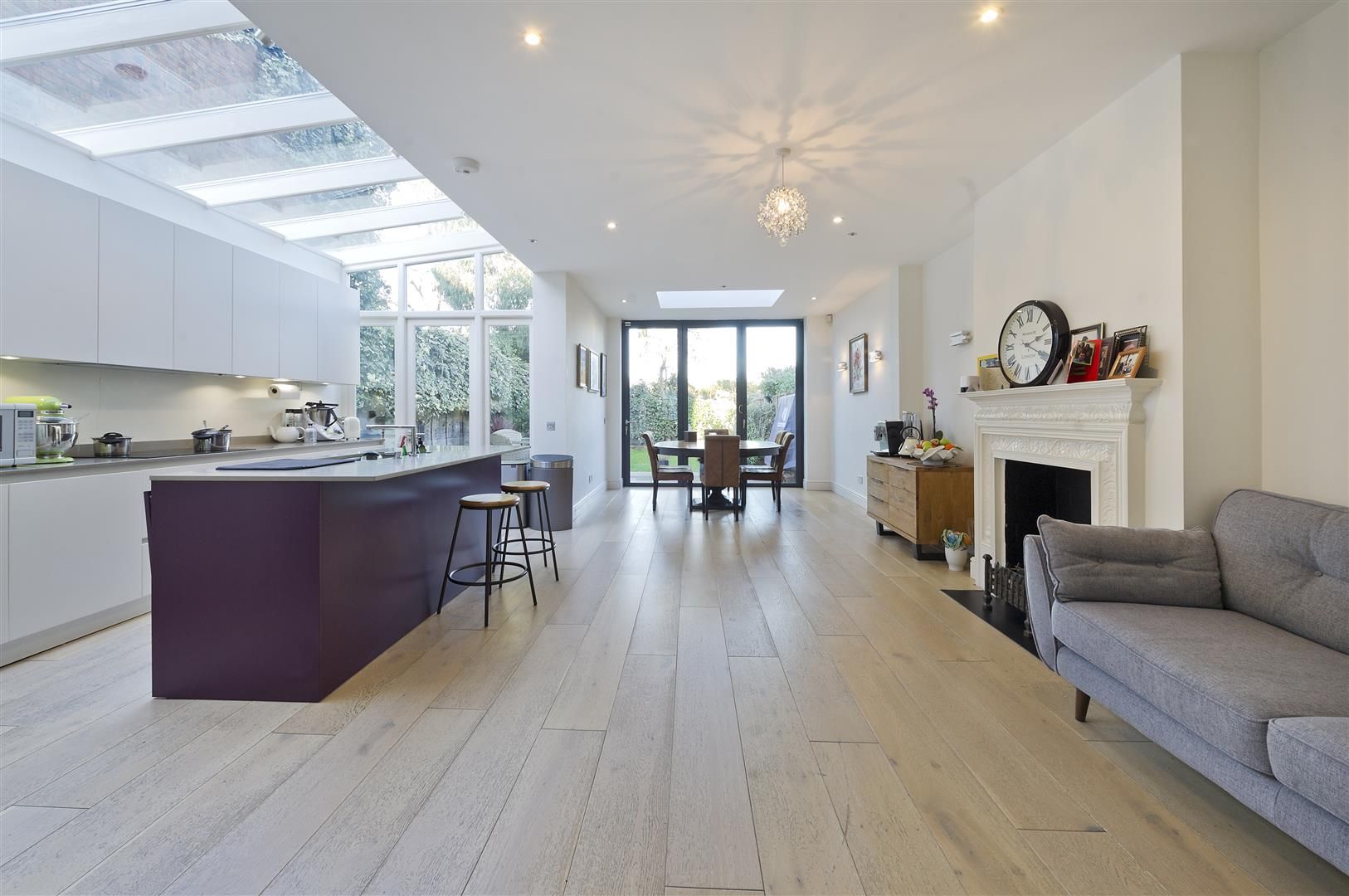 5 bed property for sale in St. Quintin Avenue, London W10 Zoopla