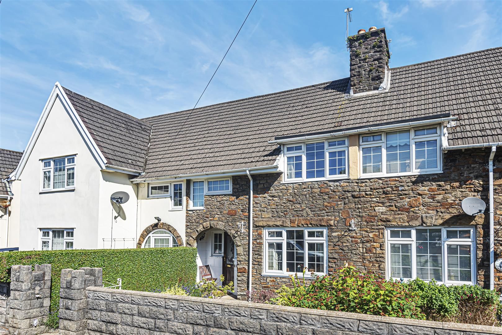 2 bed terraced house for sale in Llwyn Derw, Fforestfach, Swansea SA5