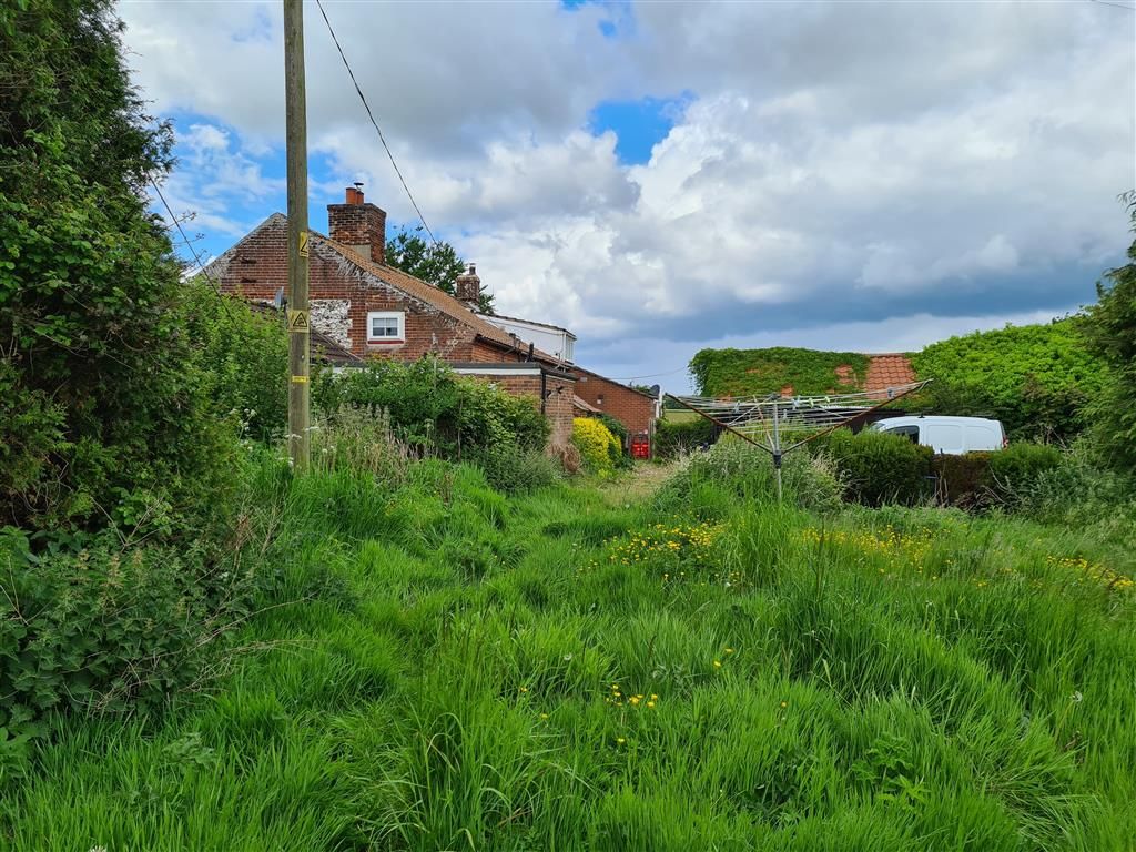 2 bed end terrace house for sale in Smallburgh Road, Barton Turf
