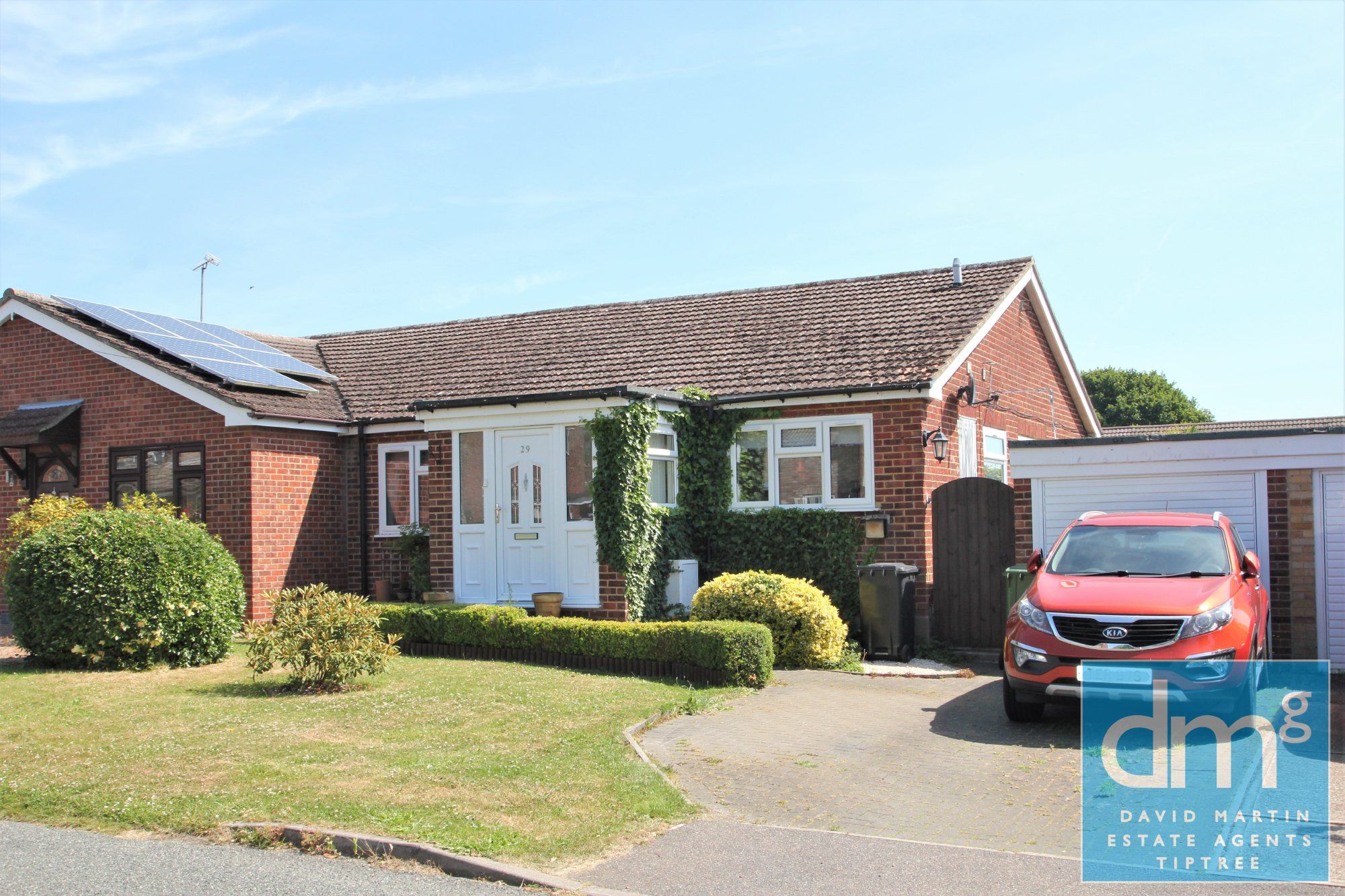 3 bed semidetached bungalow for sale in Mill Road, Great Totham