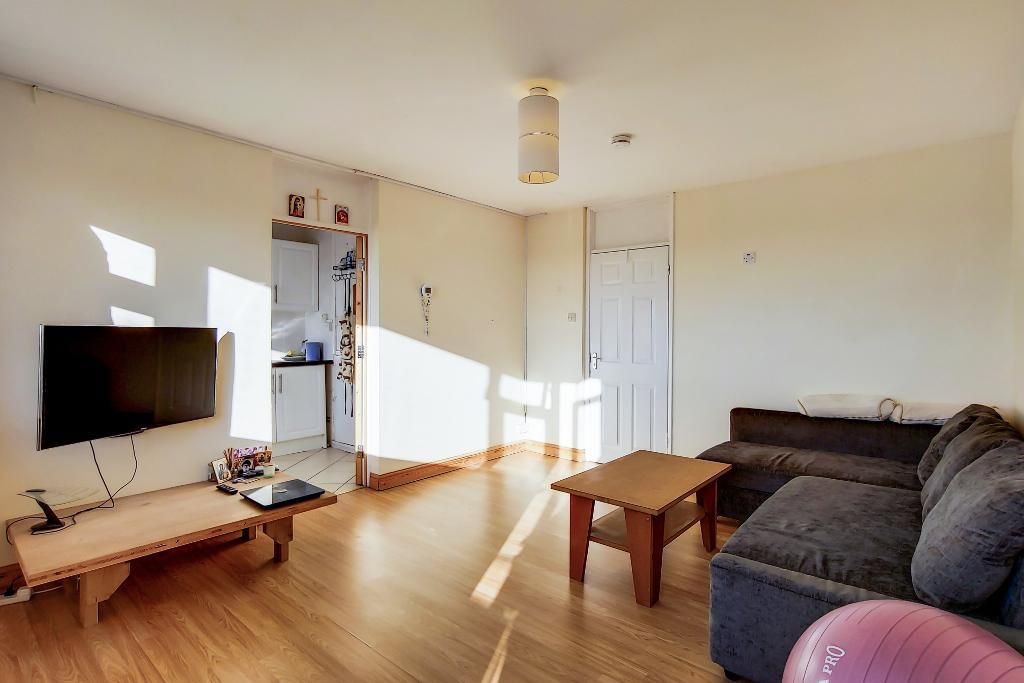 Pope House, Manor Estate, London SE16  