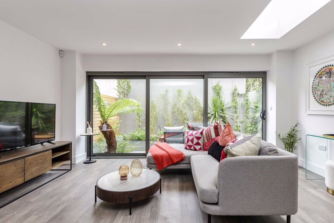 New home, 3 bed property for sale in Brighton Road, Surbiton KT6 Zoopla