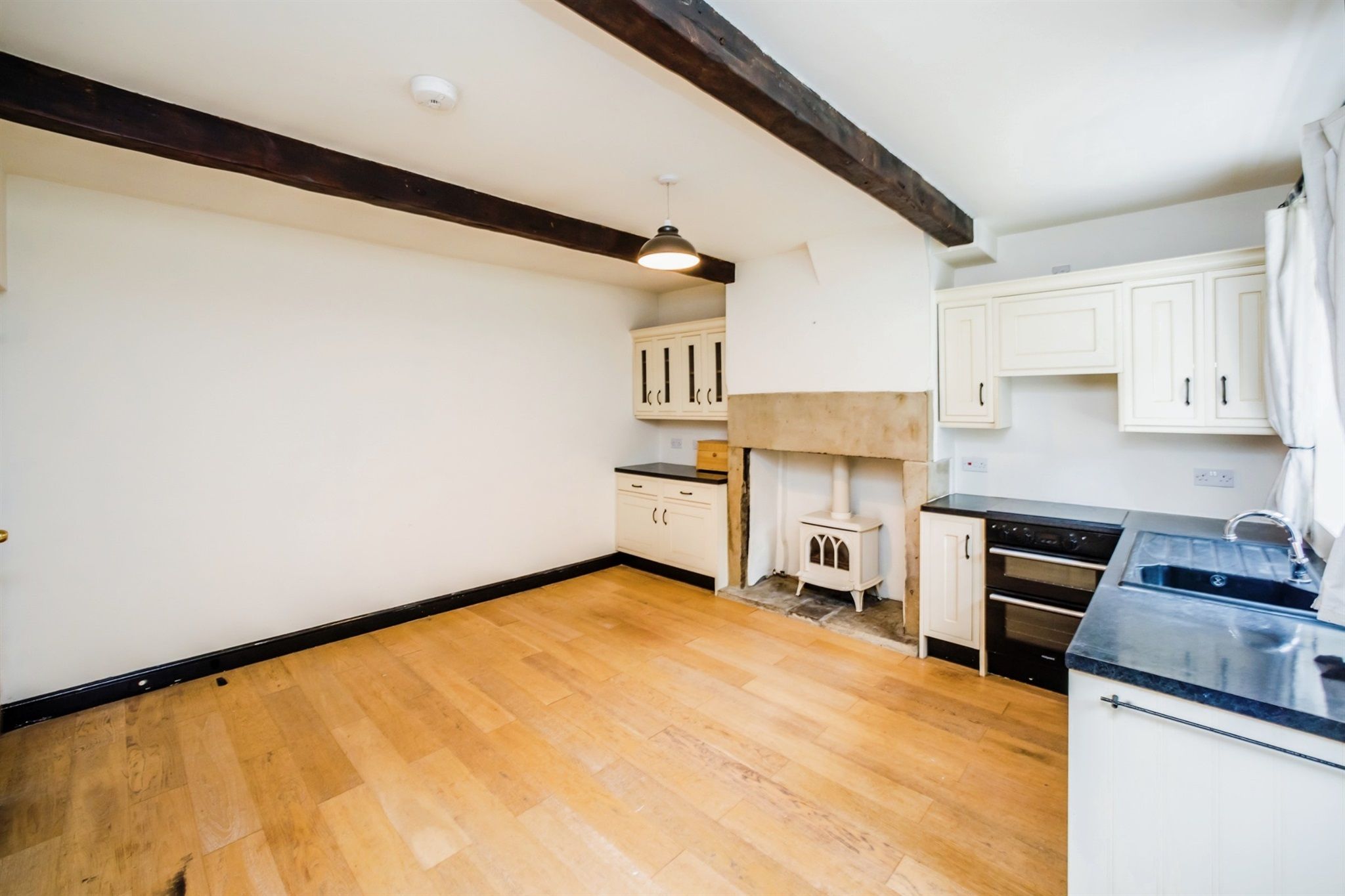 2 bed property for sale in Gledholt Bank, Huddersfield HD1 Zoopla