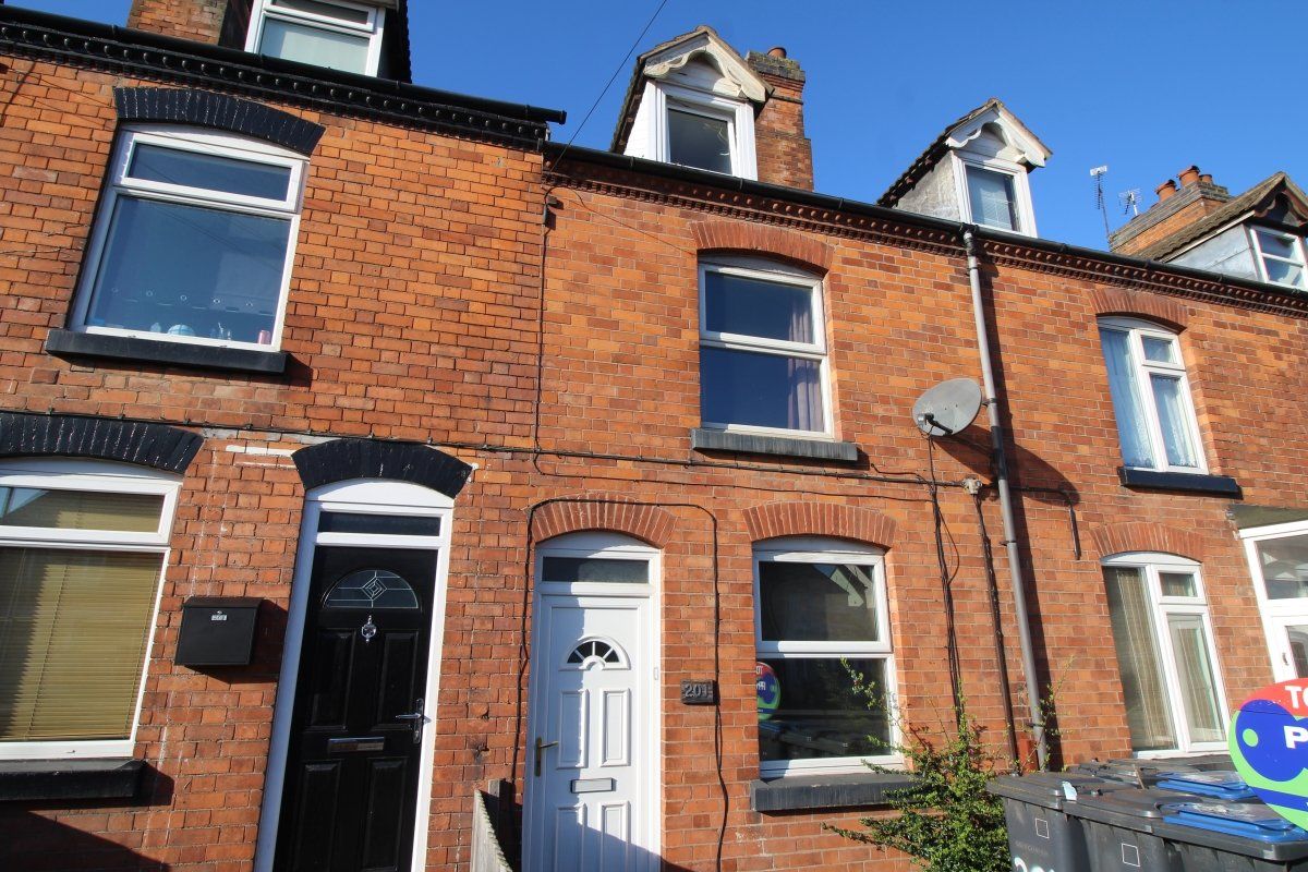 3 bed terraced house for sale in Rugby Road, Burbage, Hinckley, Leicestershire LE10 Zoopla