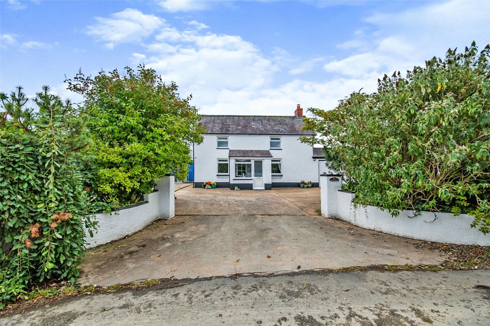 3 bed detached house for sale in Cwm Cou, Newcastle Emlyn, Ceredigion