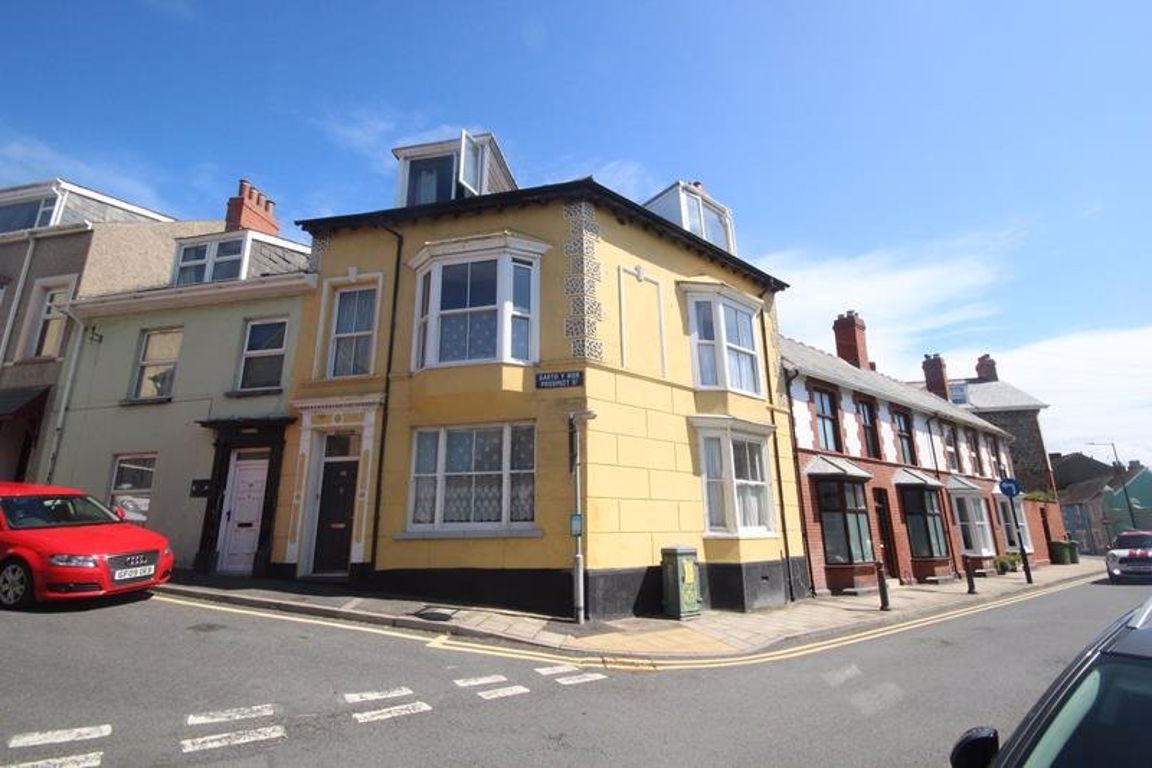 4 bed shared to rent in Prospect Street, Aberystwyth SY23