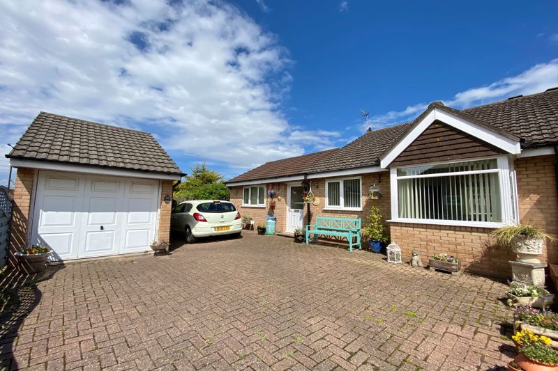 2 bed semidetached bungalow for sale in West Garston, Banwell BS29