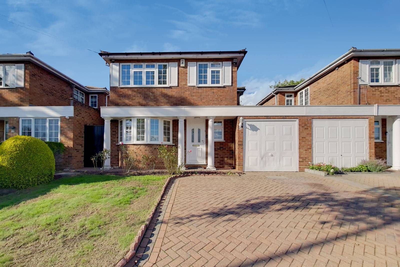 4 bed property for sale in Albury Drive, Pinner HA5 Zoopla