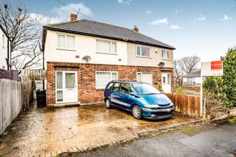 Woodedge Avenue, Huddersfield HD5