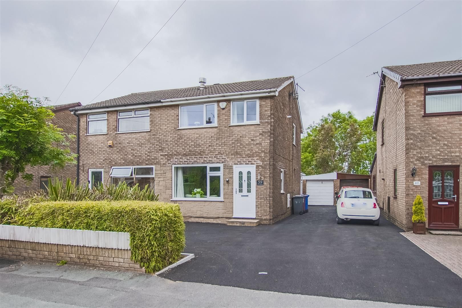 3 bed property for sale in Limes Avenue, Darwen BB3 Zoopla