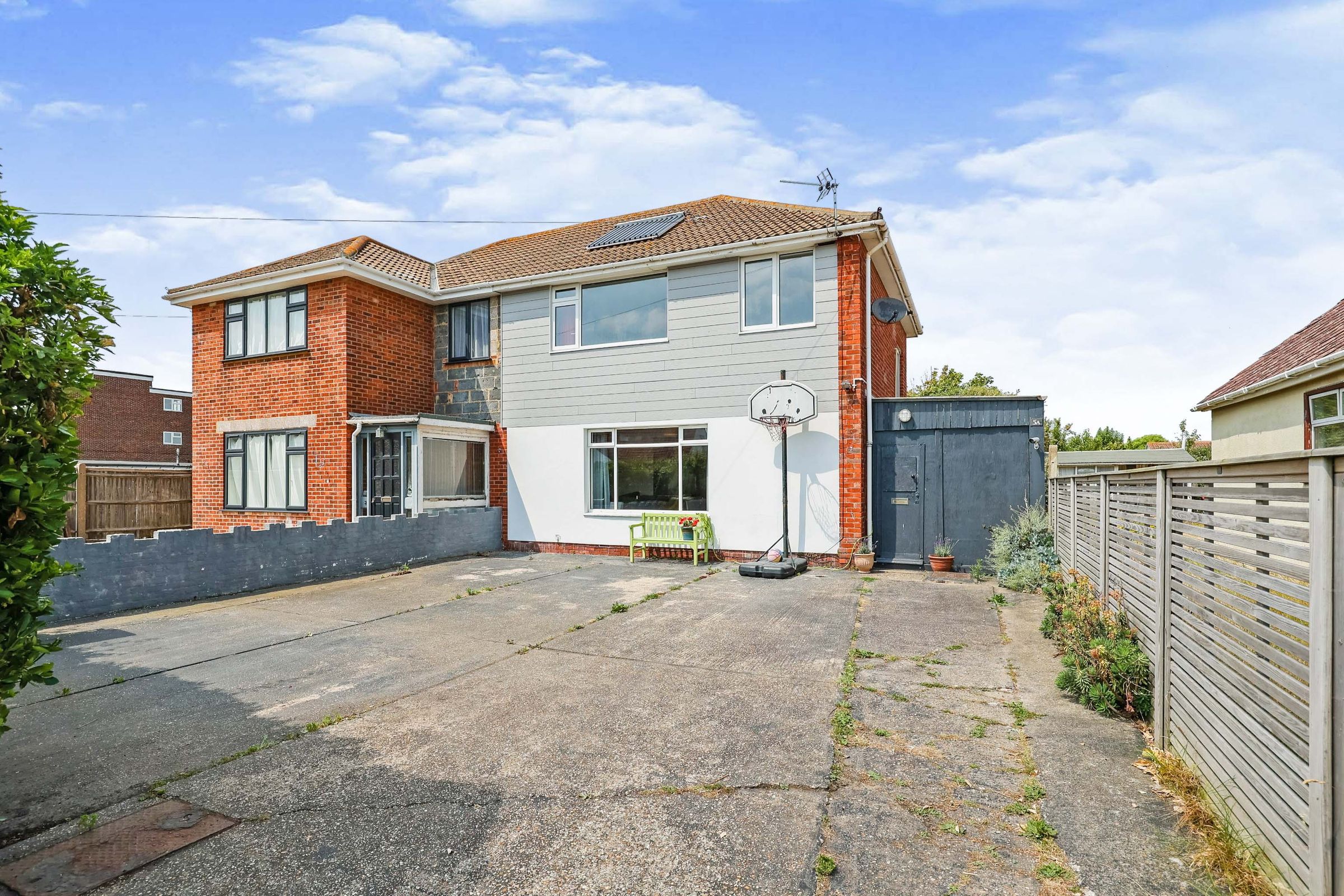 3 bed semidetached house for sale in Wheatlands Avenue, Hayling Island