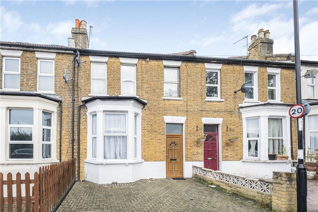 3 bed terraced house for sale in Bensham Grove, Thornton Heath CR7 Zoopla