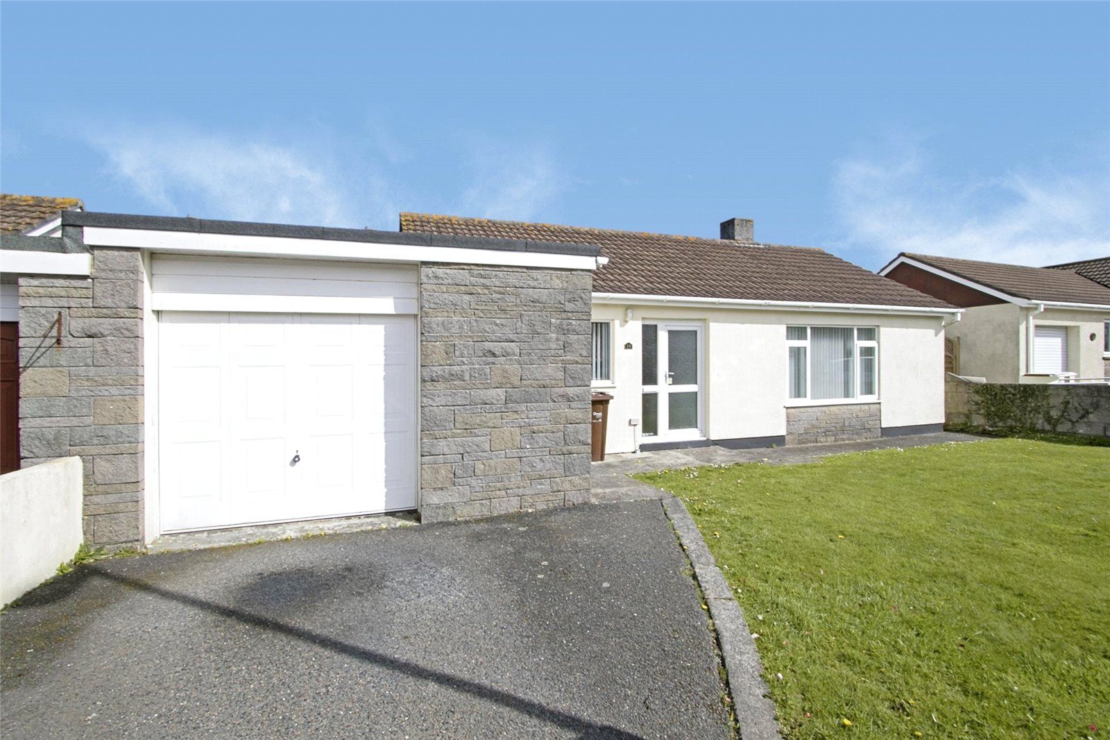 2 bed bungalow for sale in Marshallen Road, Mount Hawke, Truro
