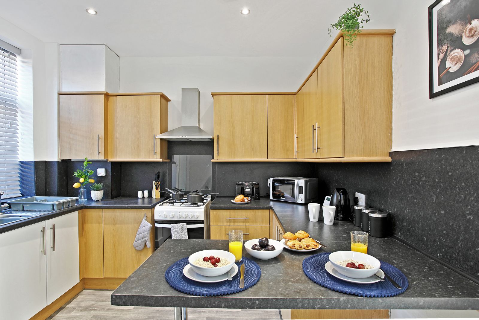 4 bed shared to rent in Worsley Street, Oldham OL8 Zoopla