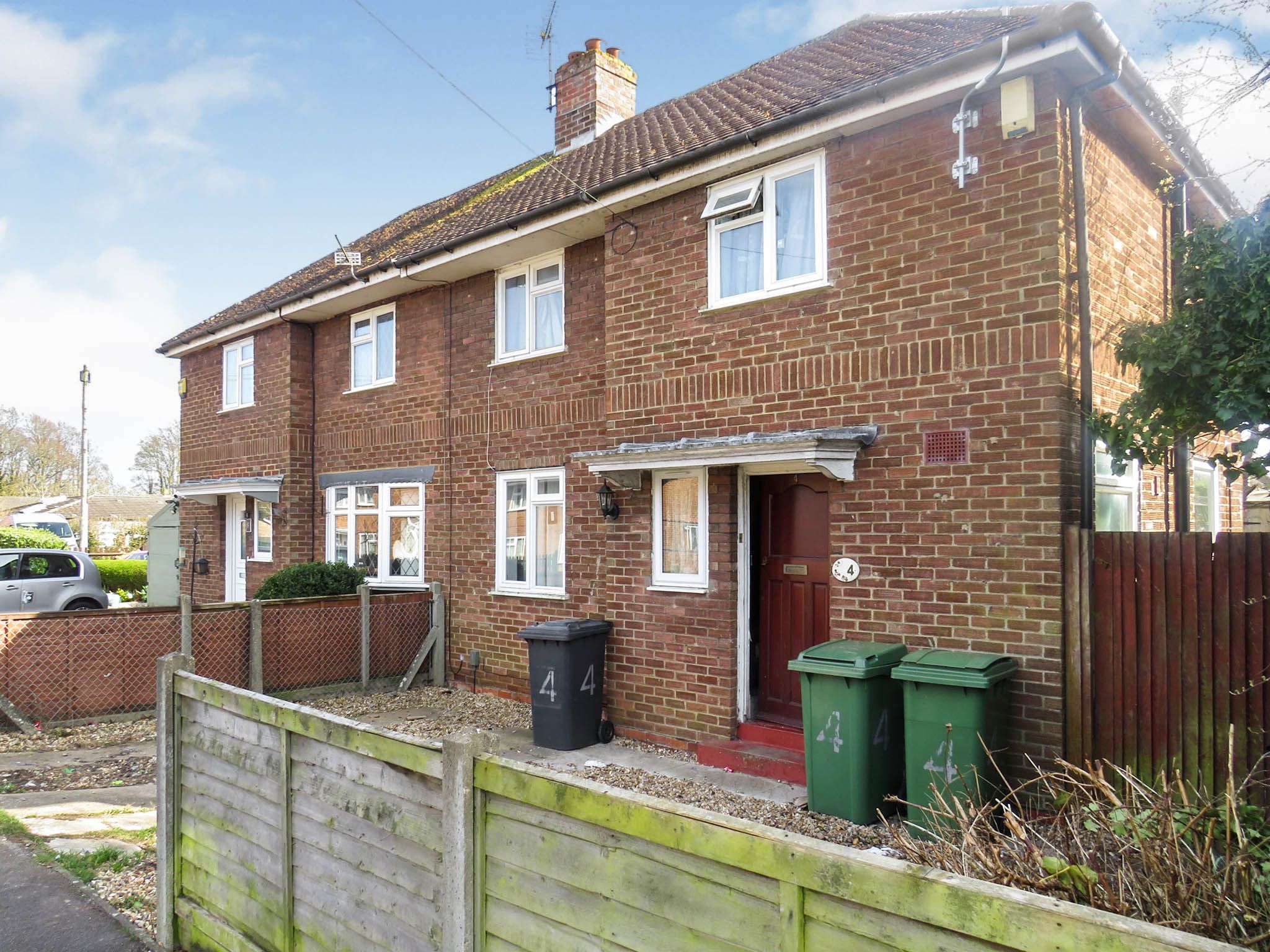 3 bed semidetached house for sale in Bolton Crescent, Basingstoke RG22