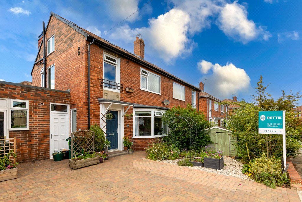 3 bed semidetached house for sale in Princes Avenue, Gosforth