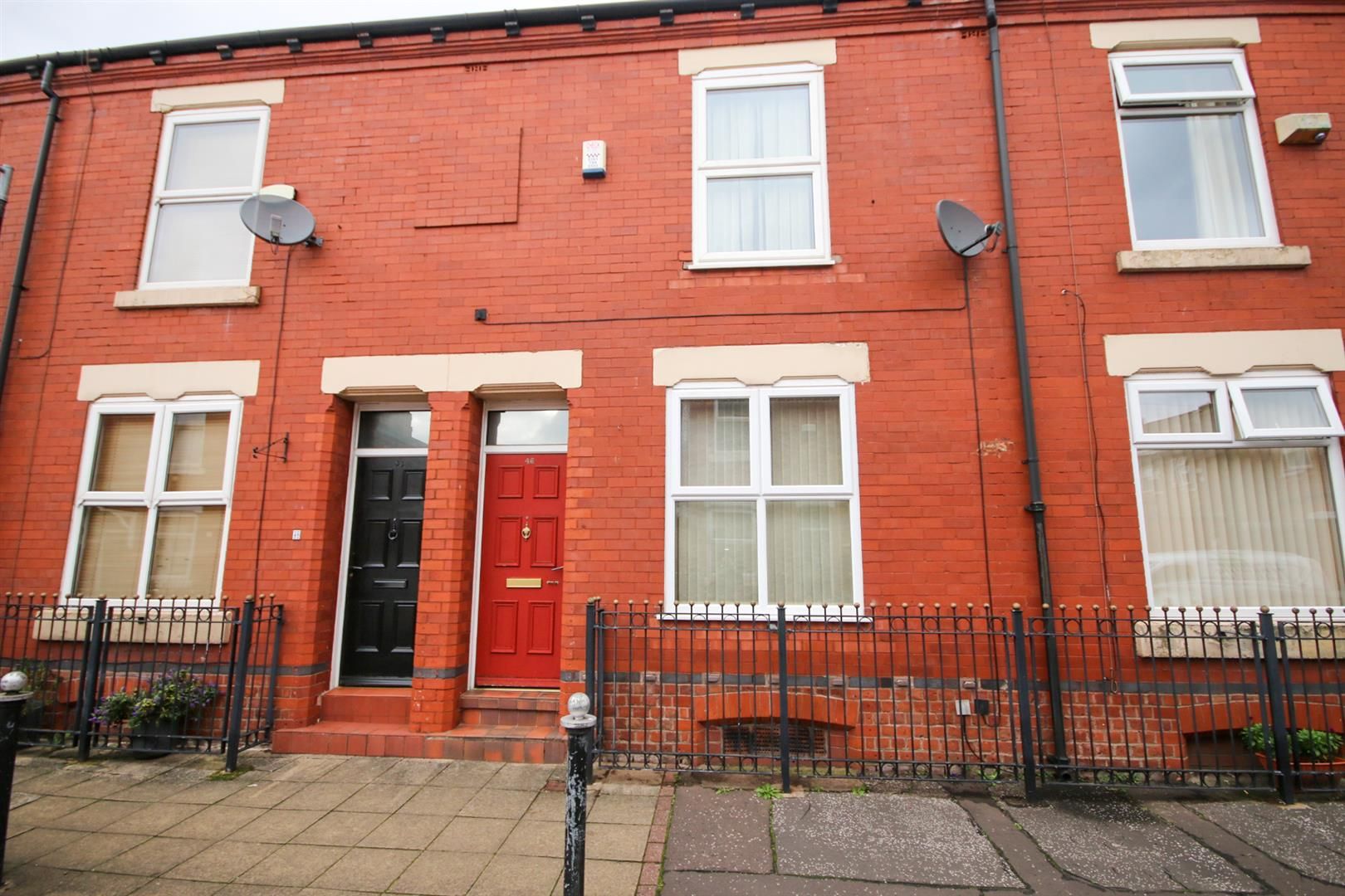 2 bed terraced house to rent in Spring Gardens, Salford M6 Zoopla