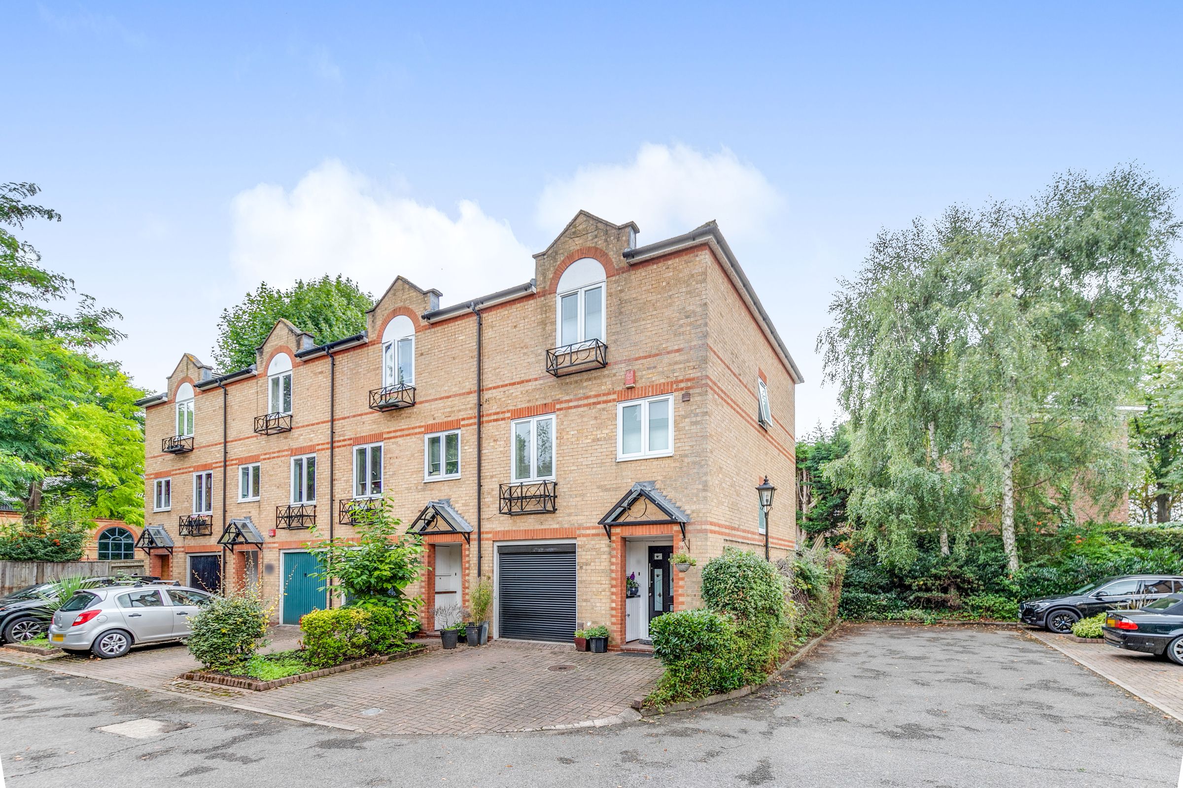 4 bed town house for sale in Meadow Place, Edensor Road, London W4 Zoopla
