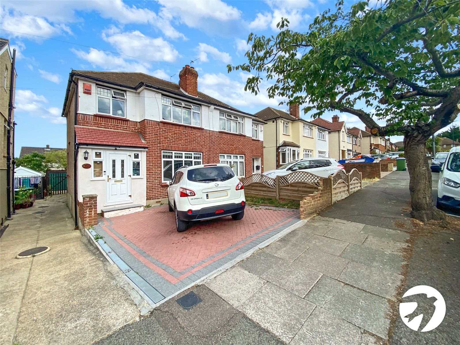 3 bed semidetached house to rent in Blenheim Drive, Welling DA16 Zoopla