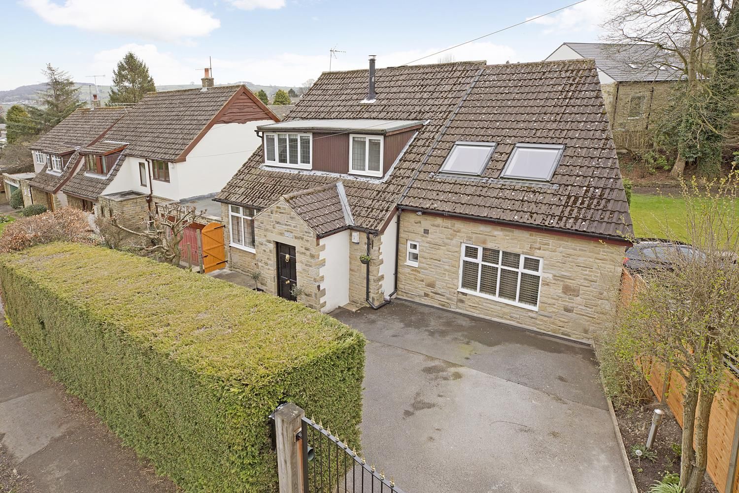 4 bed detached house for sale in Fairfax Road, Menston, Ilkley LS29