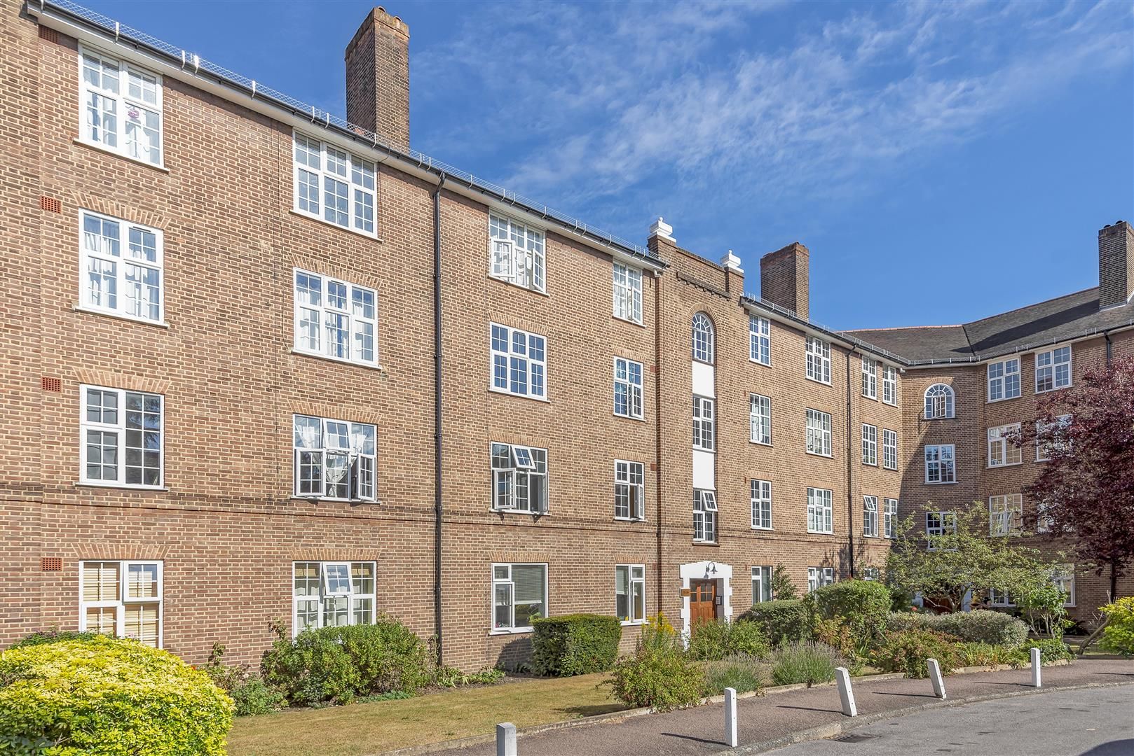 2 bed flat to rent in Birkenhead Avenue, Kingston Upon Thames KT2 Zoopla