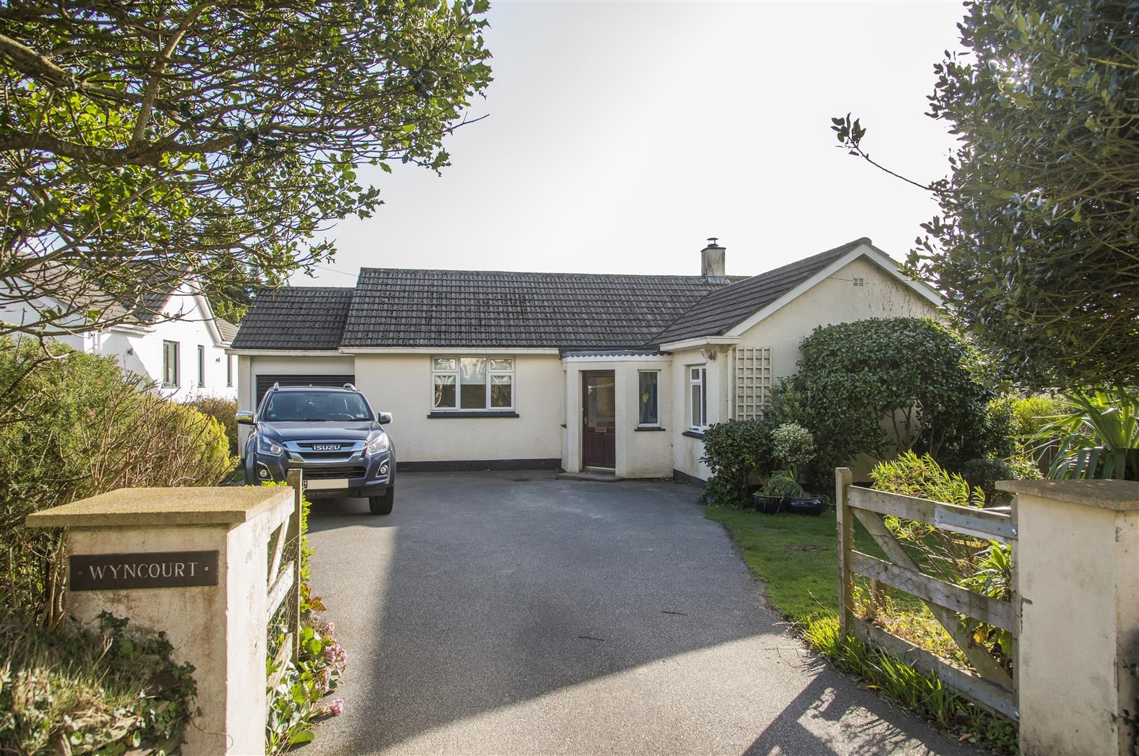 5 bed detached bungalow for sale in Tregye Road, Carnon Downs, Truro TR3 Zoopla