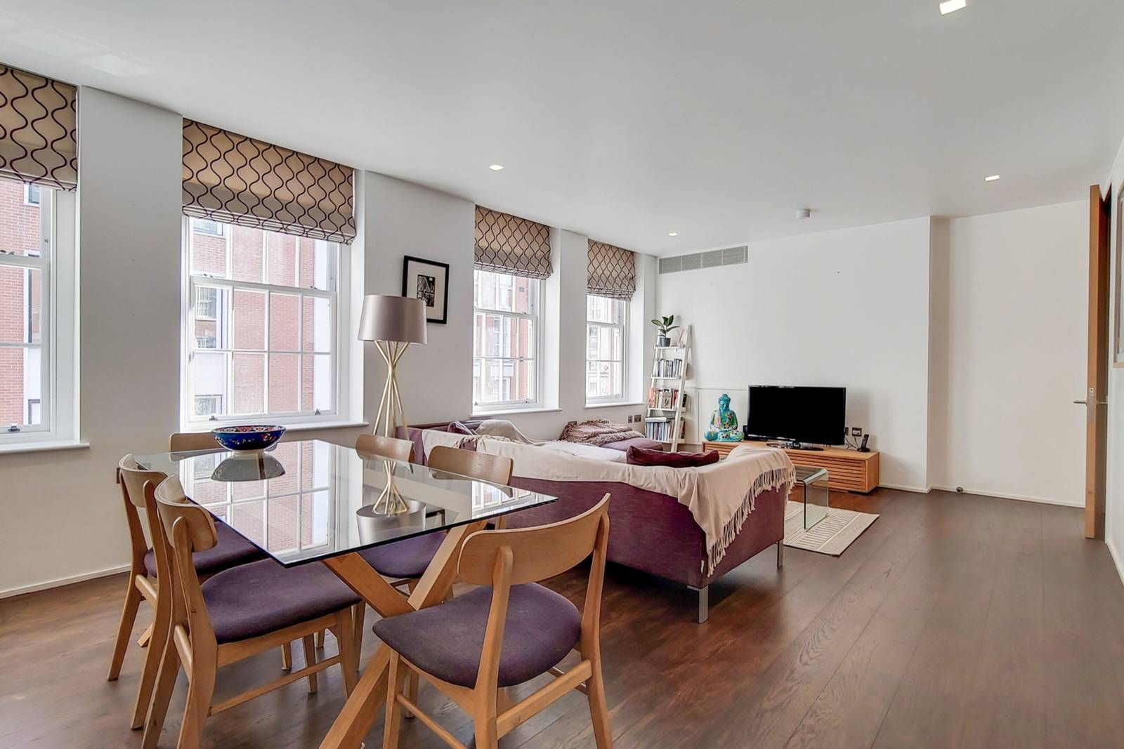 Eastcastle Street, Fitzrovia, London W1W  