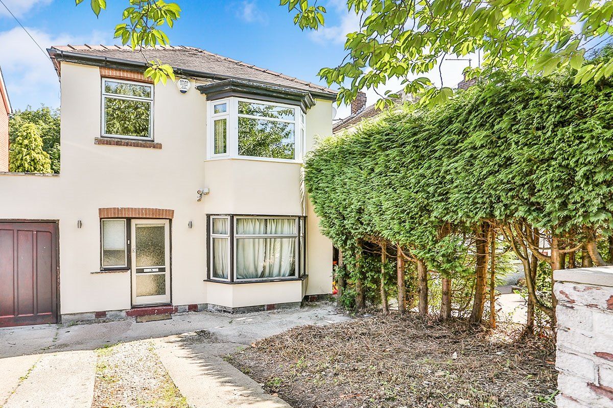 3 bed detached house to rent in Greenhill Avenue, Sheffield, South