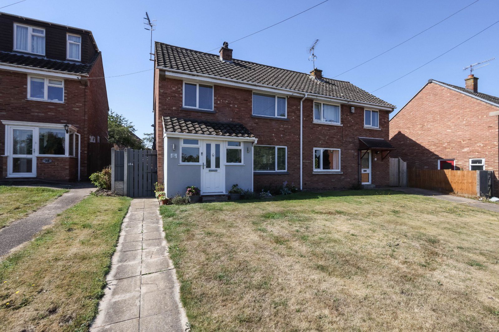 4 bed semidetached house for sale in Winslow Avenue, Droitwich