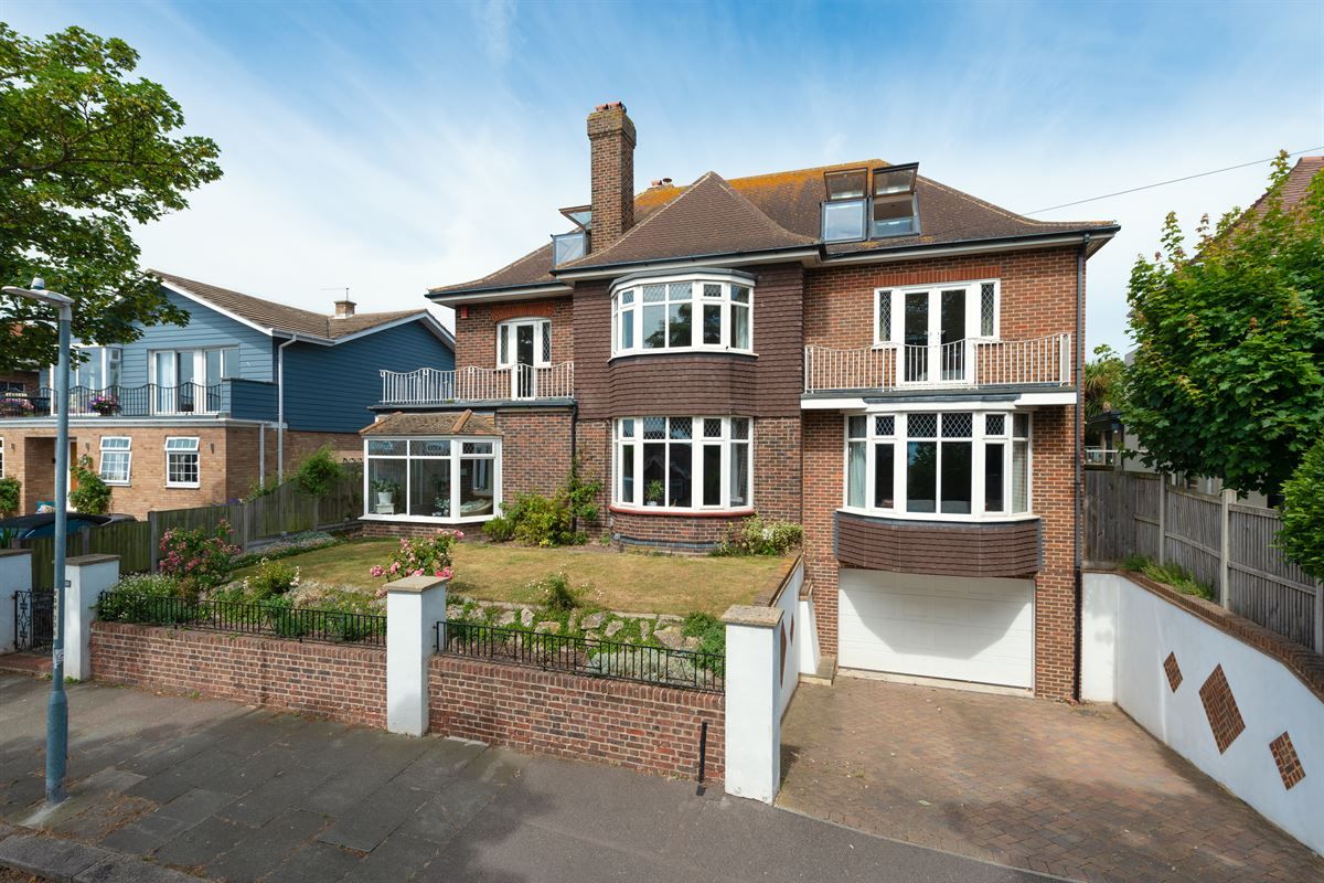 7 bed detached house for sale in Winterstoke Crescent, Ramsgate CT11