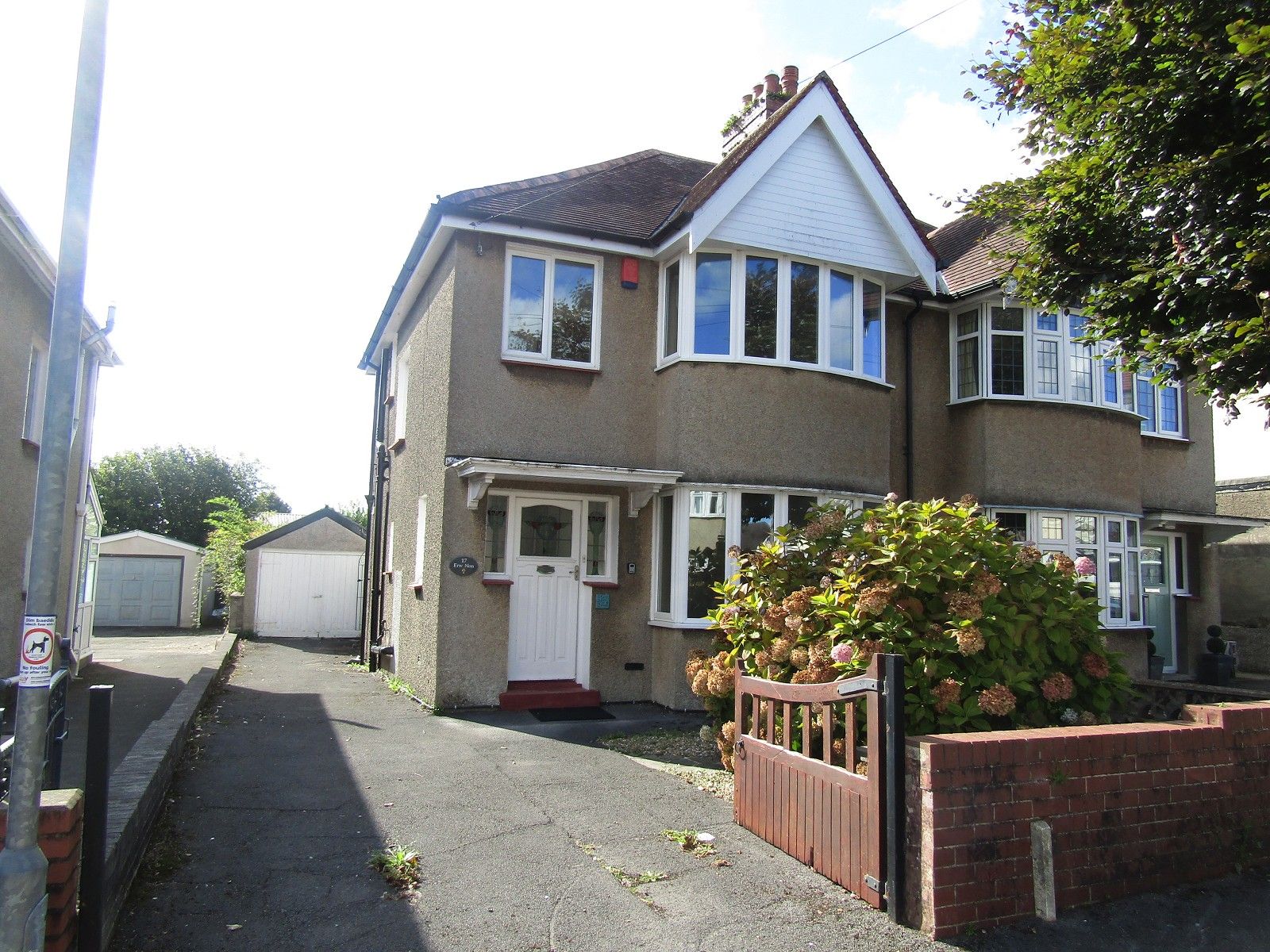 3 bed property for sale in St. Nons Avenue, Carmarthen, Carmarthenshire