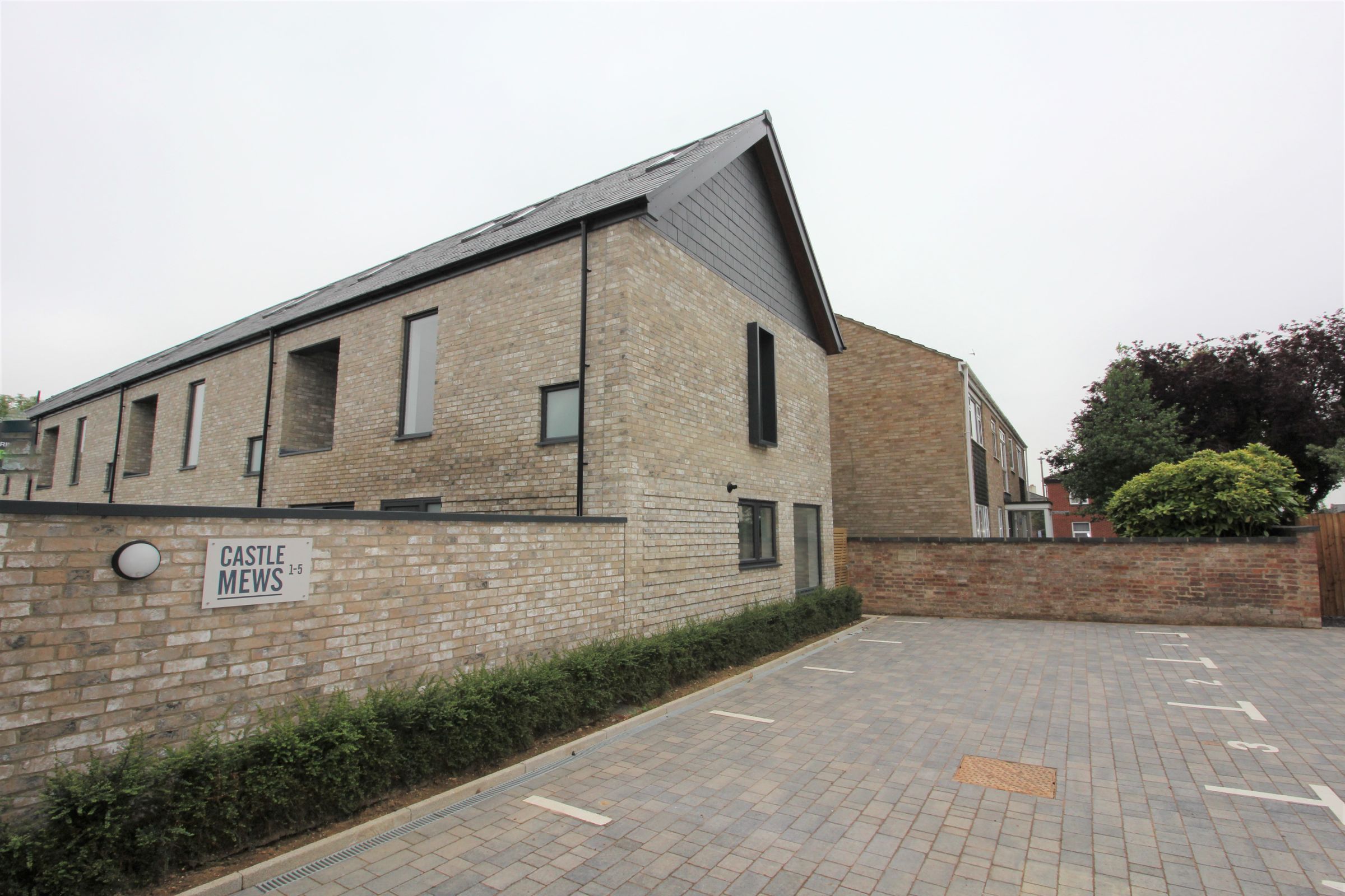3 bed terraced house to rent in Gloucester Road, Cheltenham GL51 Zoopla