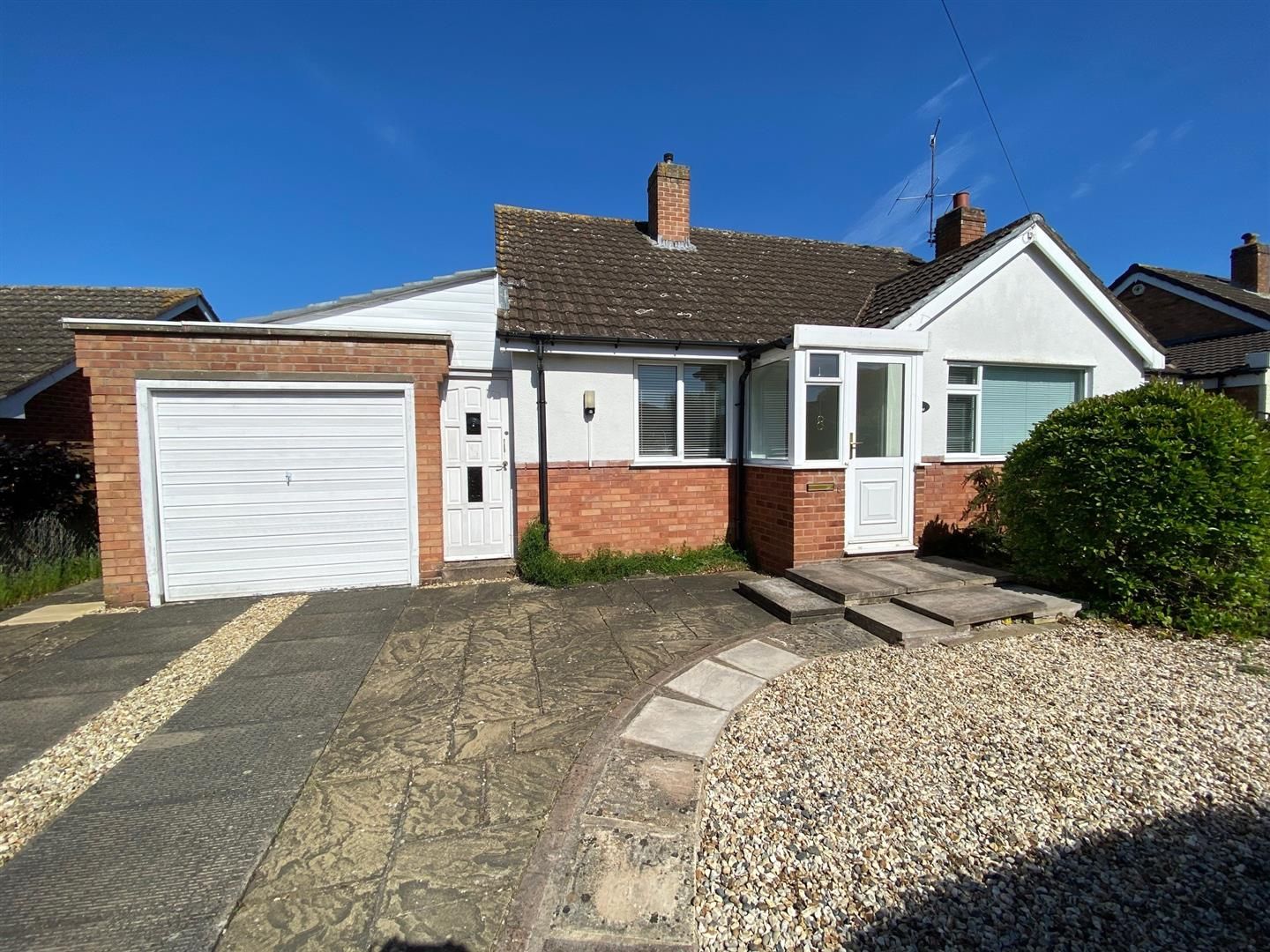 3 bed detached bungalow for sale in Severn Drive, Malvern WR14 Zoopla