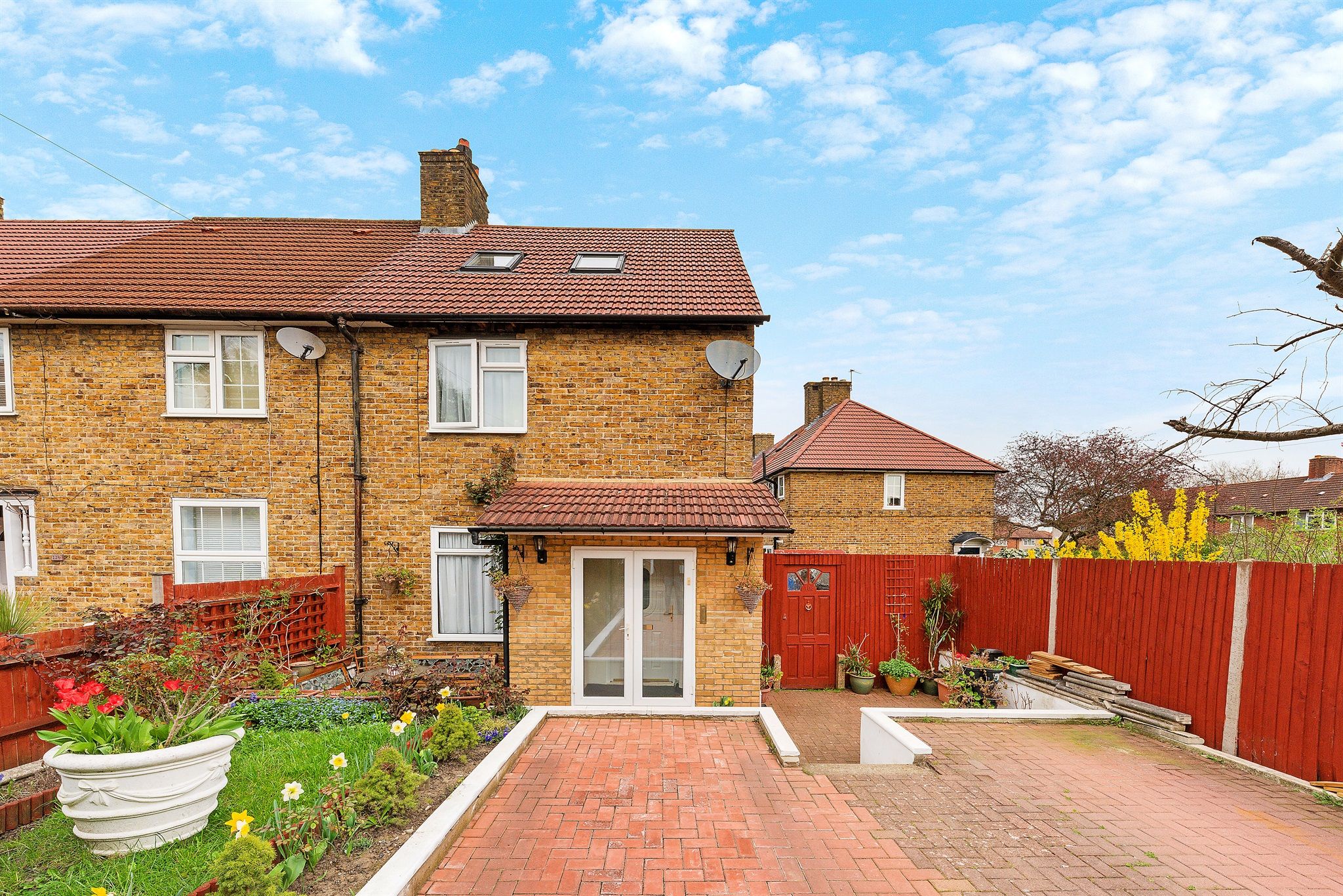 5 bed end terrace house for sale in Canterbury Road, Morden SM4 Zoopla